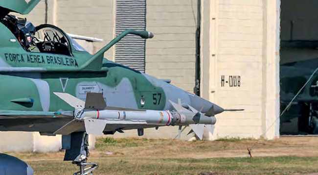 Brazil integrates Python 4 training missile on F-5EM