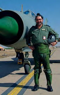 Indian Air Chief flies solo in MiG-21M