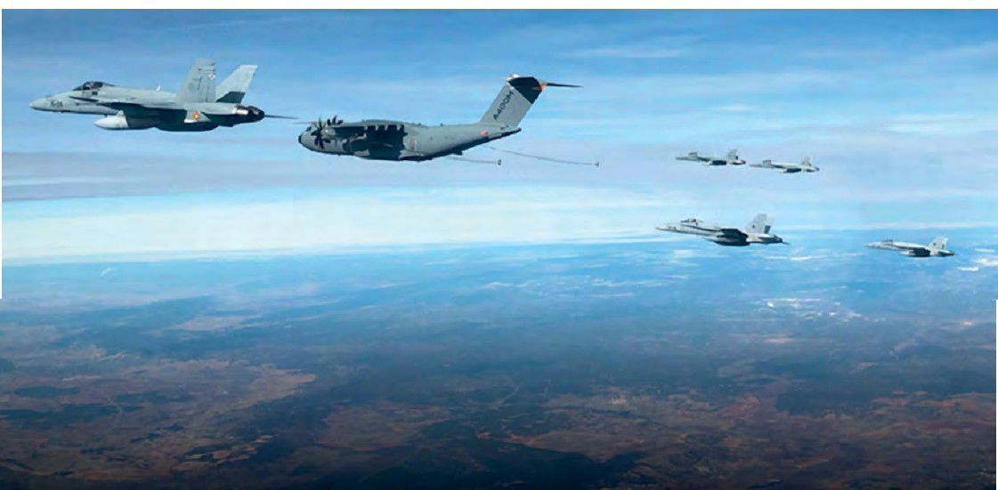 A400M refuels six F/A-18s simultaneously