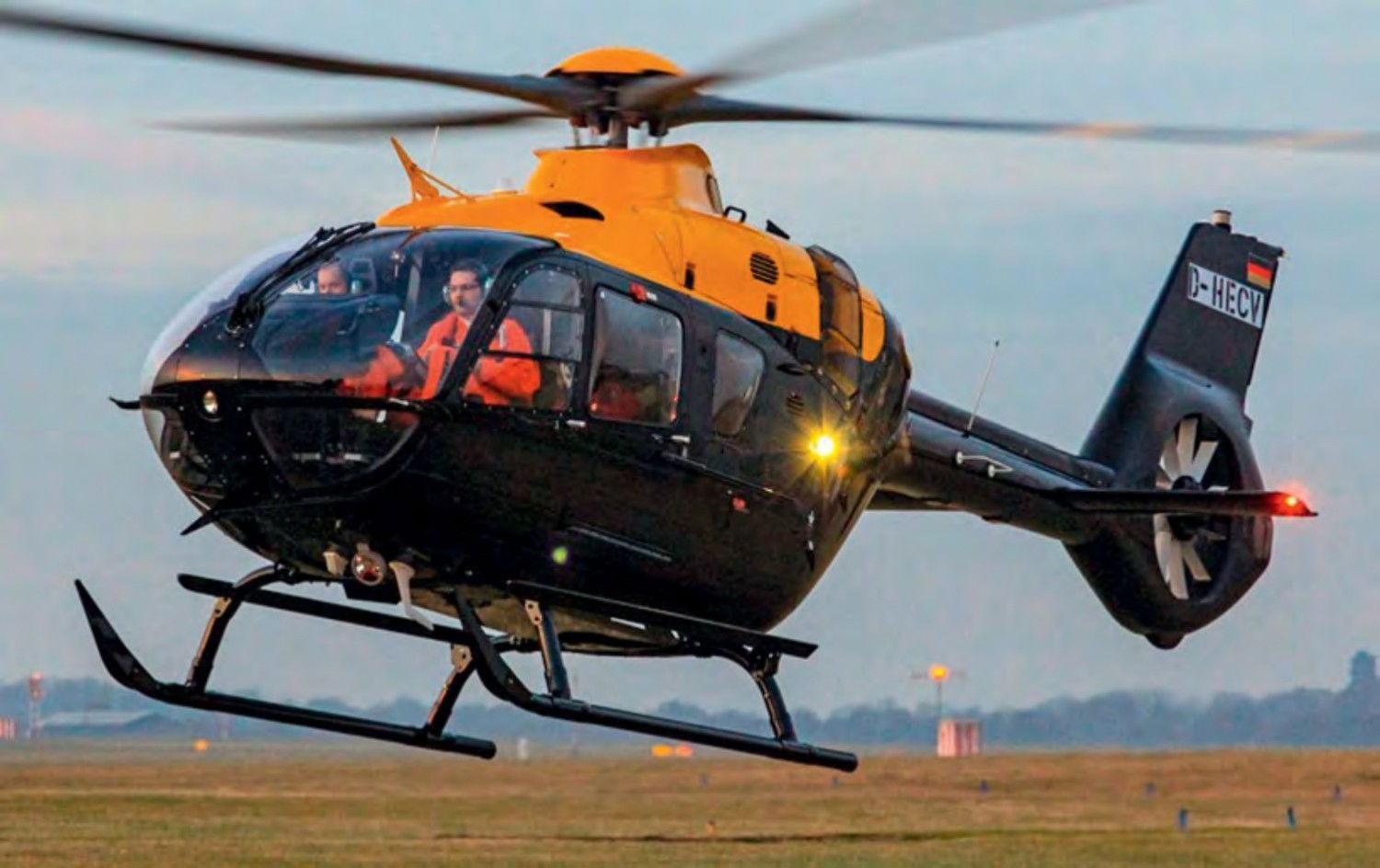 UK debut for H135 Juno training helicopter