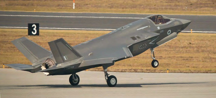 UK takes delivery of final F-35B for 2017