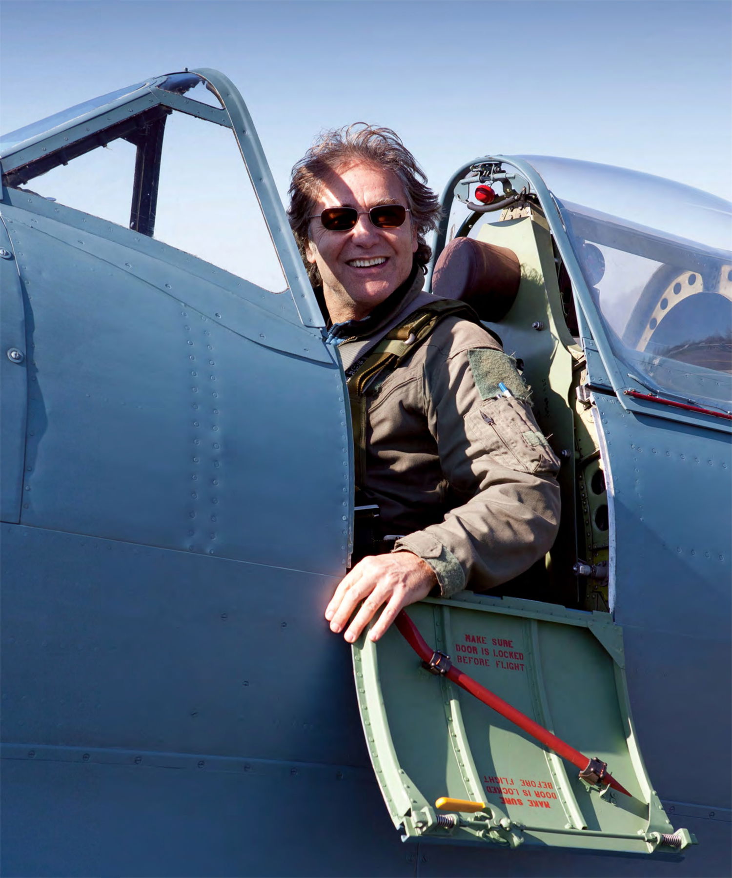 AEROPLANE MEETS PETER TEICHMAN