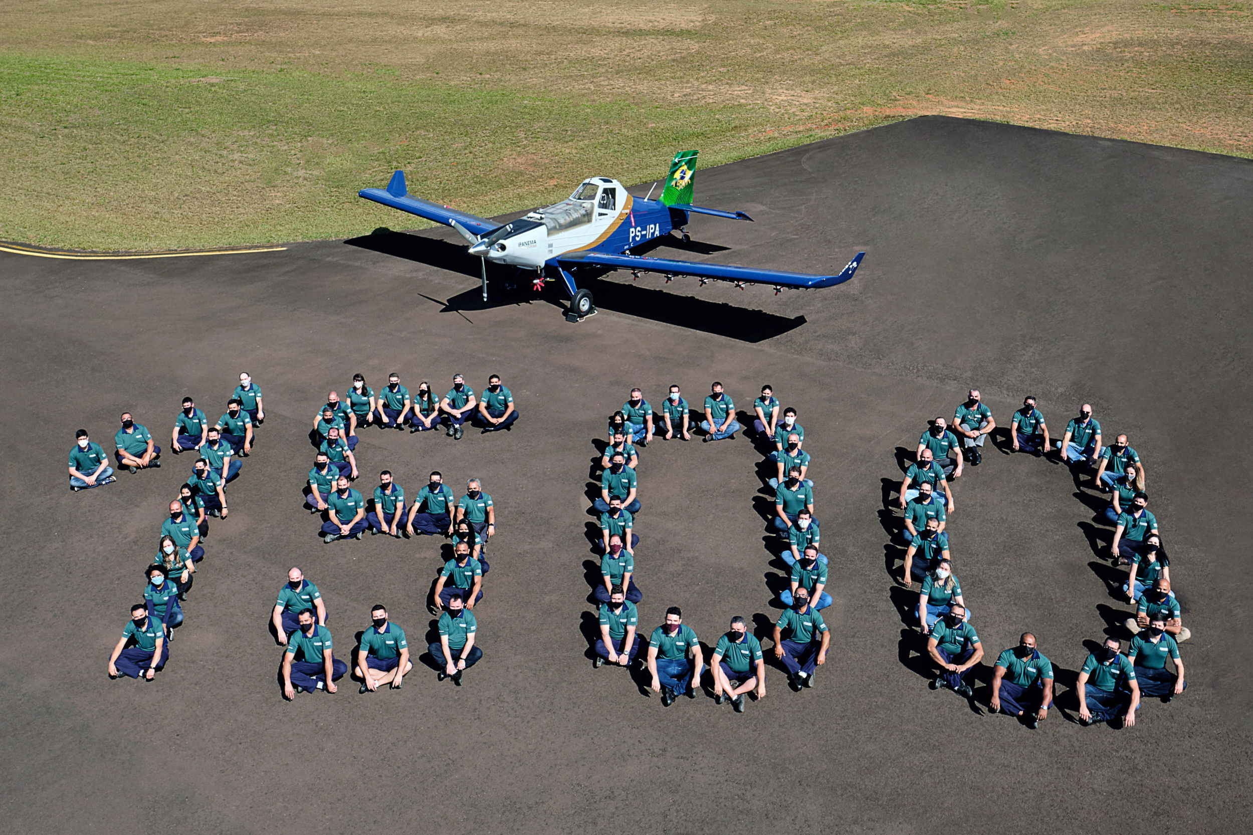 Embraer entrega el EMB 203 Ipanema número 1.500