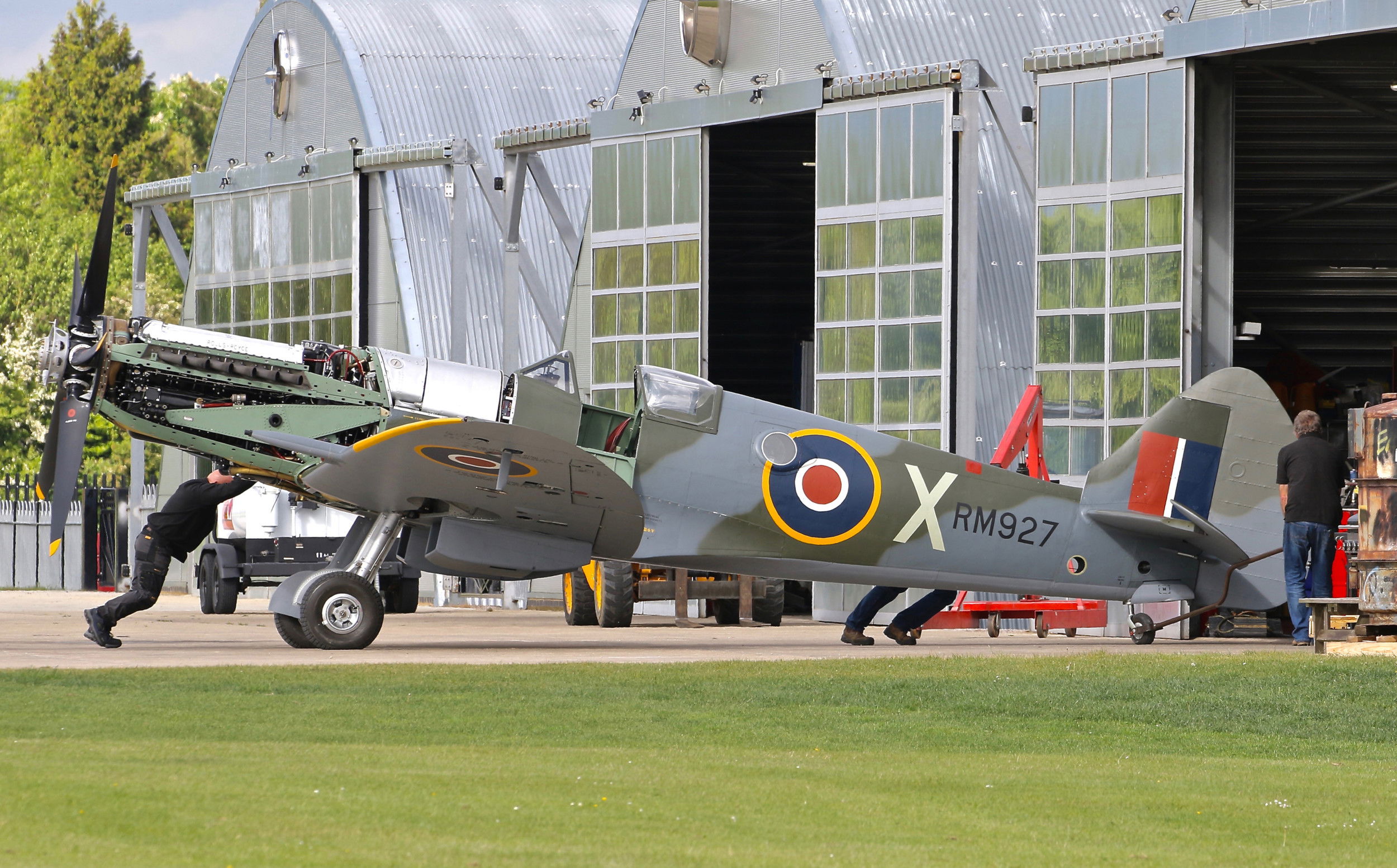 El veterano Spitfire de combate se pone en marcha