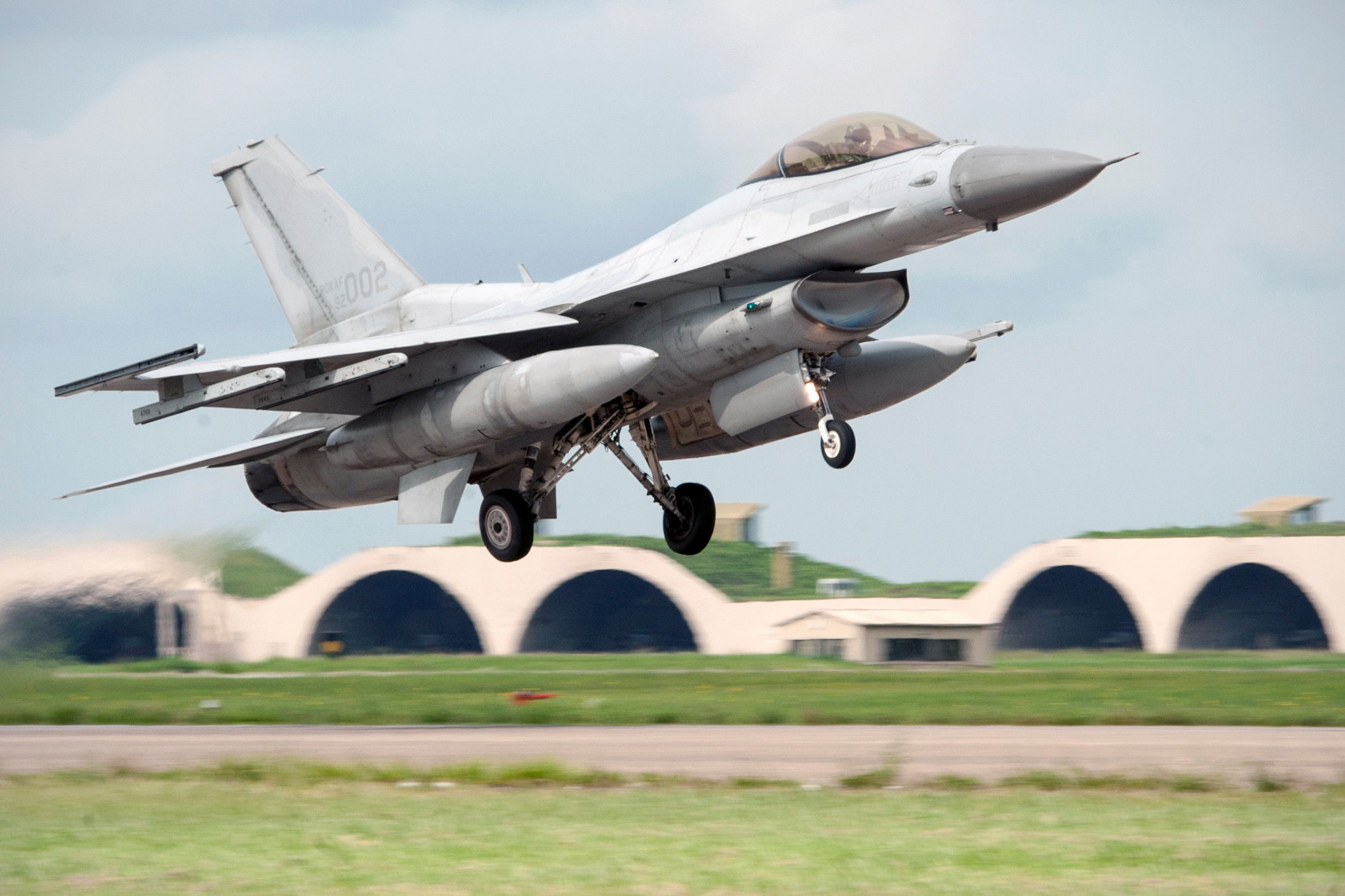 Lockheed Martin awarded ROKAF F-16 upgrade contract