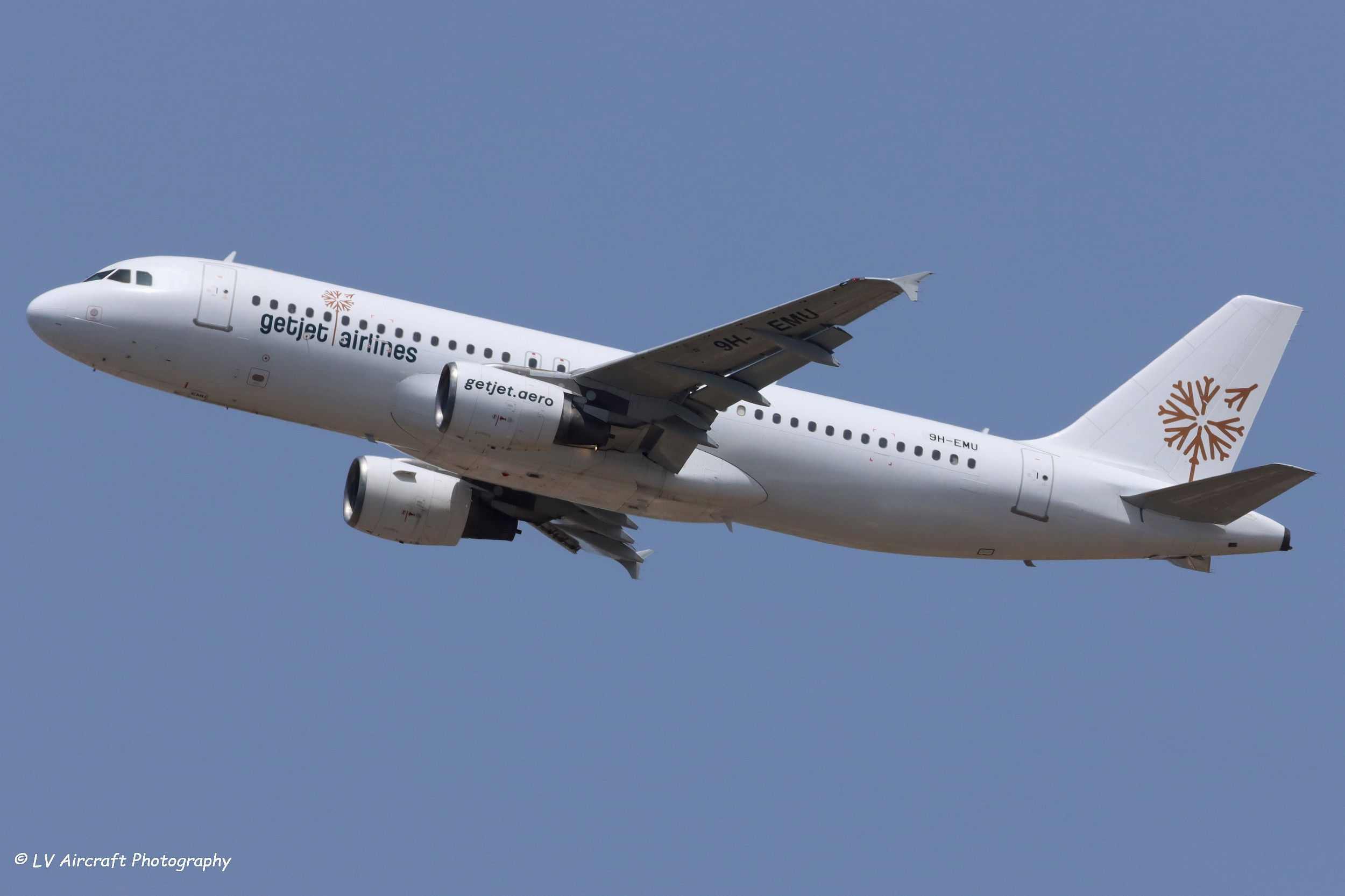 El A320 se acercó a SEIS PIES del terreno durante la aproximación a París