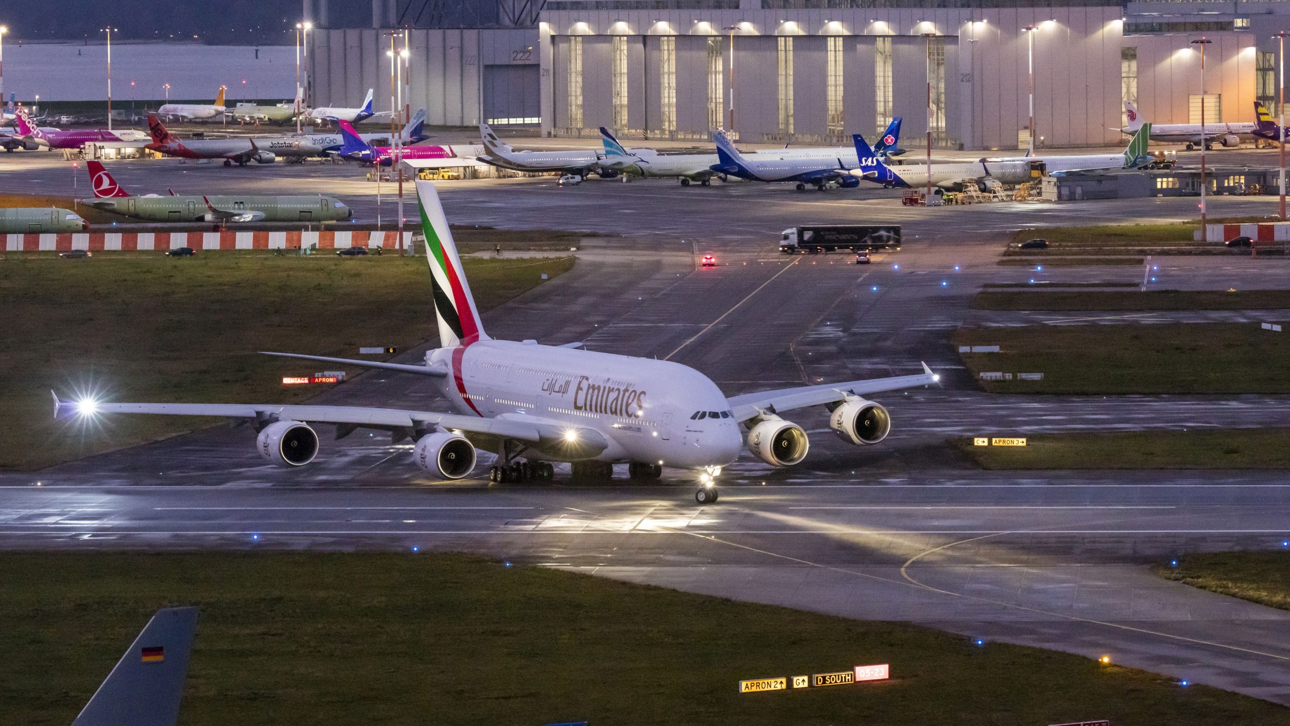 Por qué el último A380 voló a Dubai por el espacio aéreo del Reino Unido