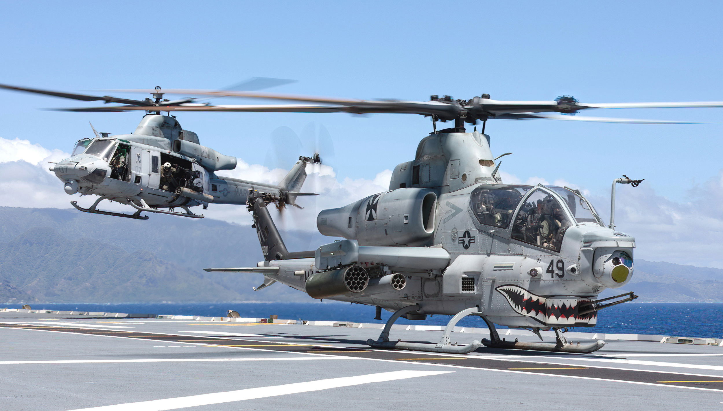 US to donate eight H-1 helicopters to the Czech Republic