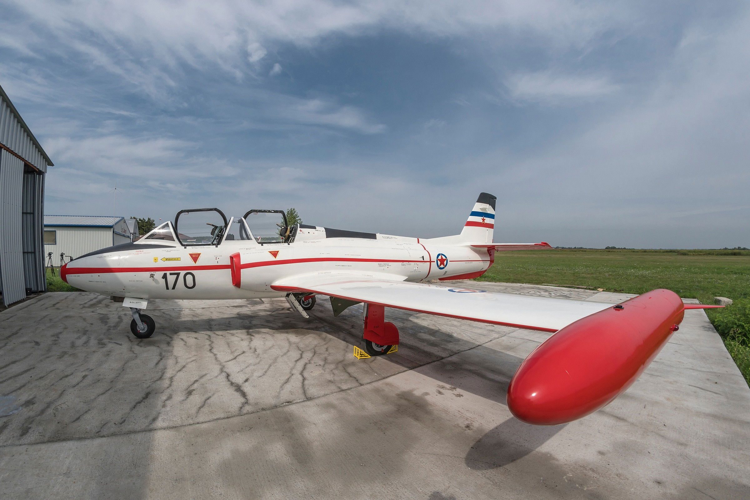 Classic jet restorations gather pace in Serbia