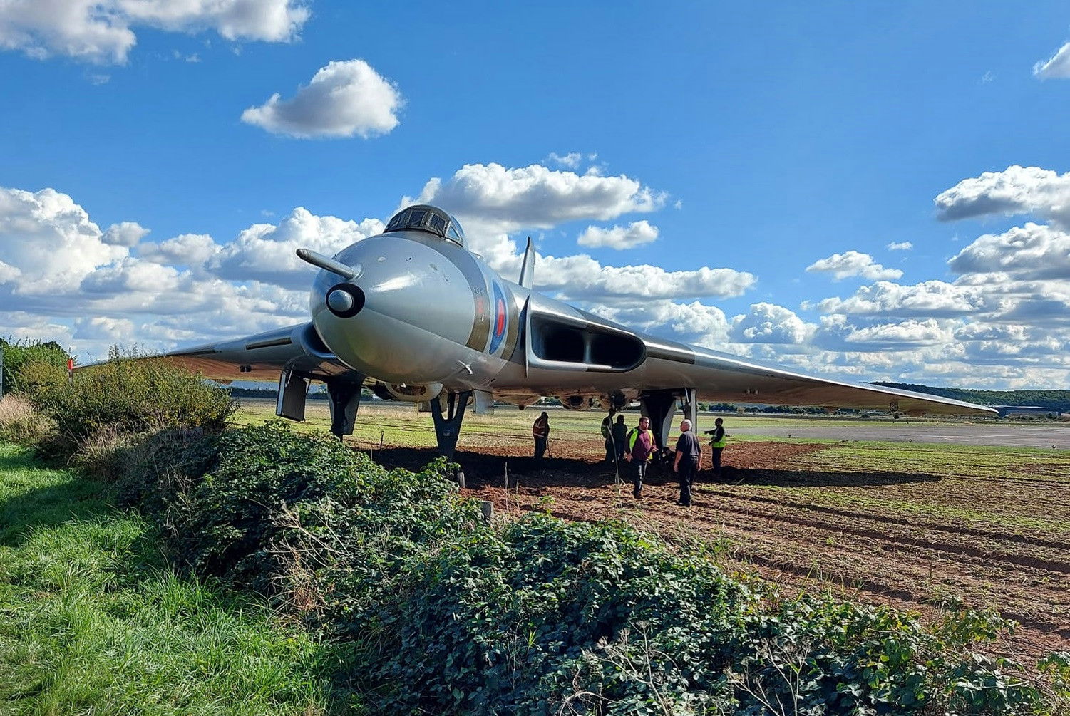 Why did Vulcan XM655 run off the runway at Wellesbourne?
