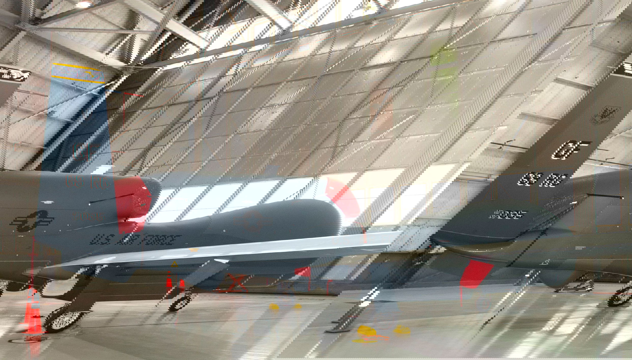 Un Global Hawk se estrella cerca de la base aérea de Grand Forks