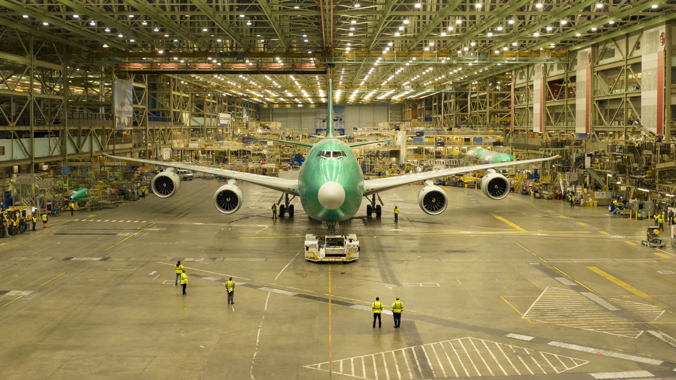 PICTURED: Final Boeing 747 leaves factory