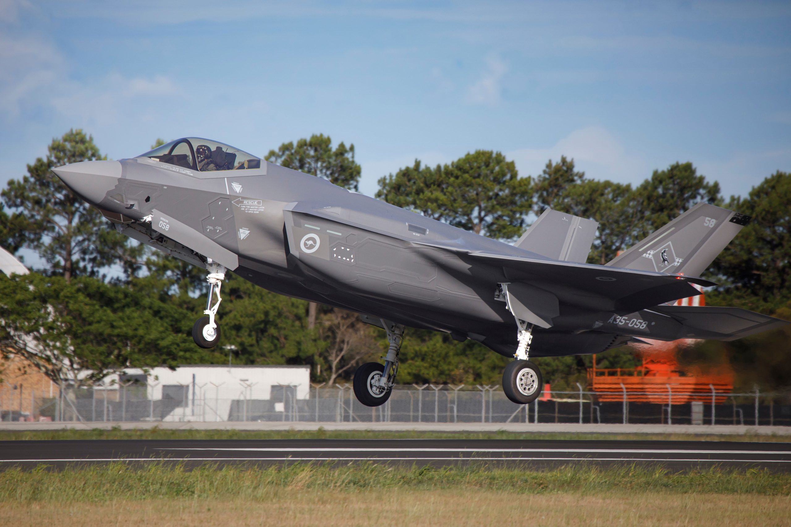 Australia ya cuenta con casi 60 F-35A en su territorio