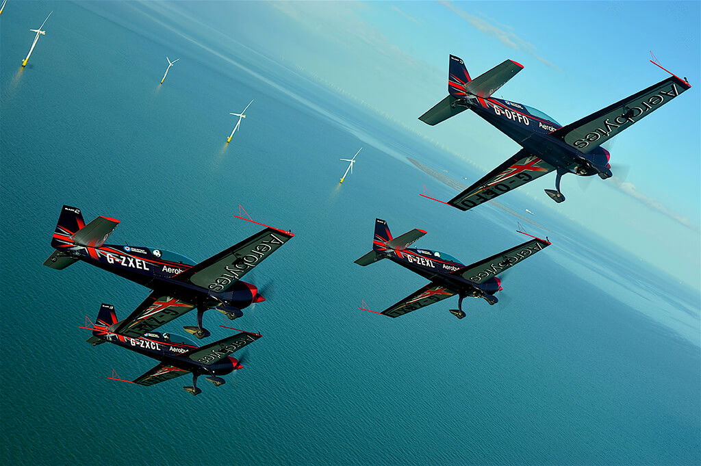 La única "aerolínea acrobática" del mundo, The Blades, echa el cierre