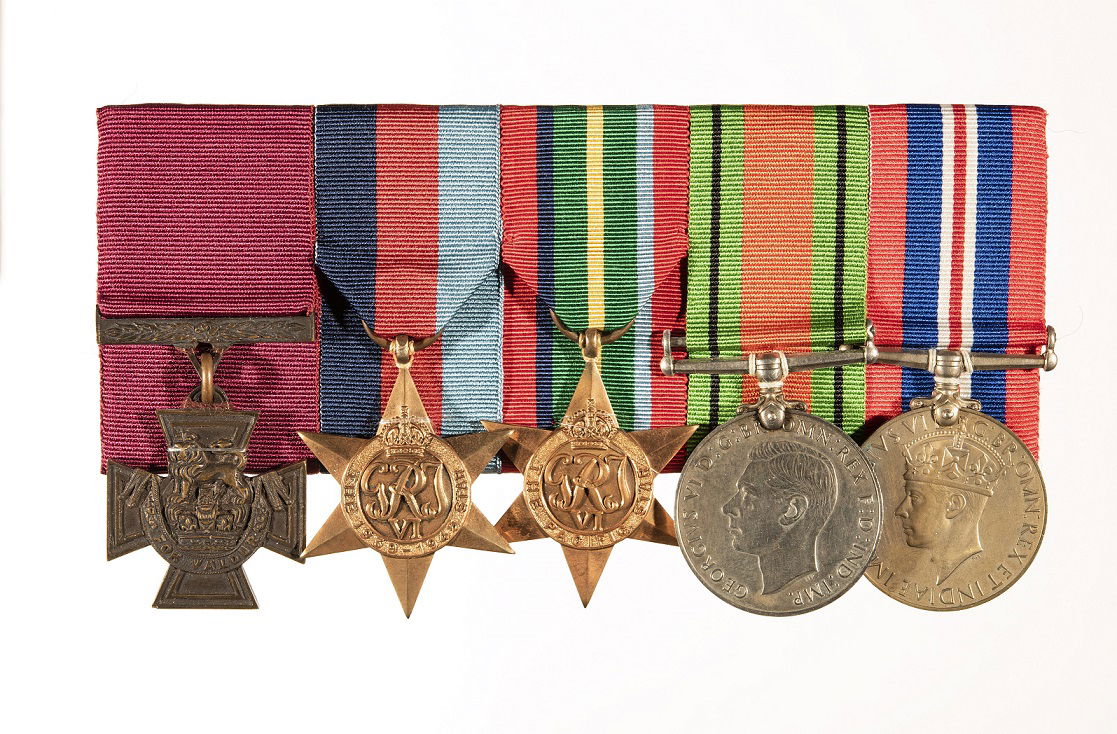 Hopes to keep Arthur Scarf VC medal in UK