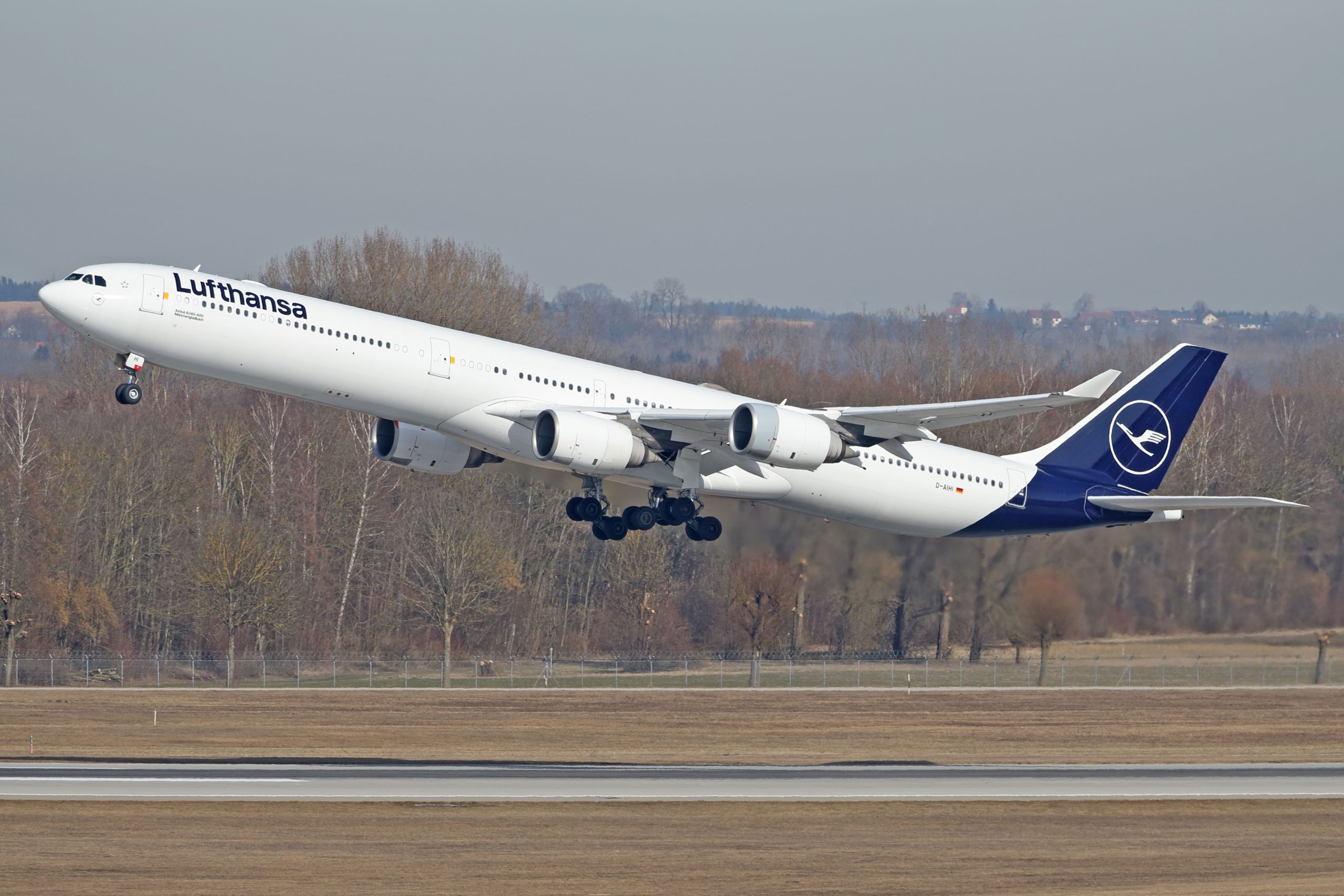 Lufthansa to ramp up A340-600 operations