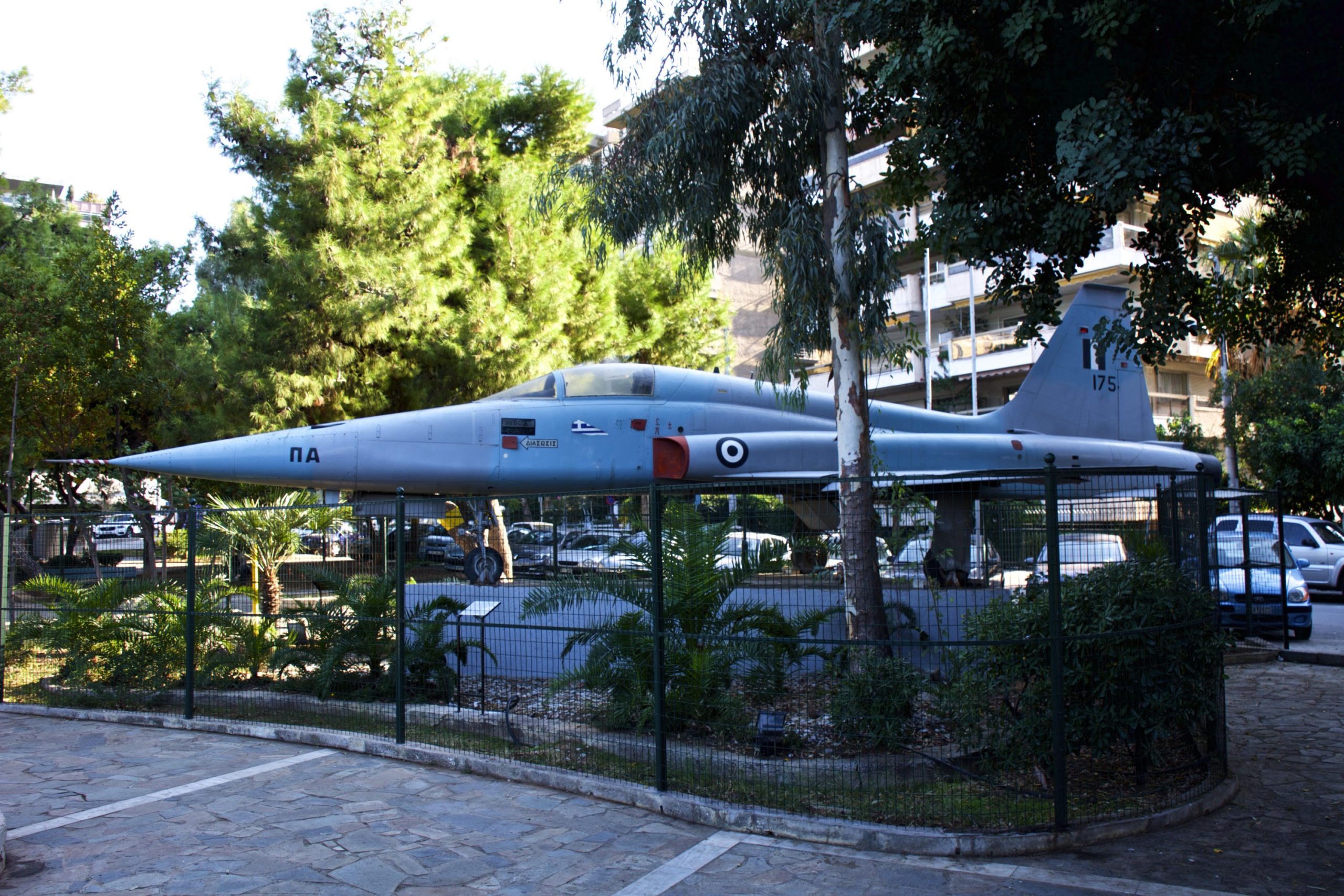 Greek F-5A spruced up by volunteers