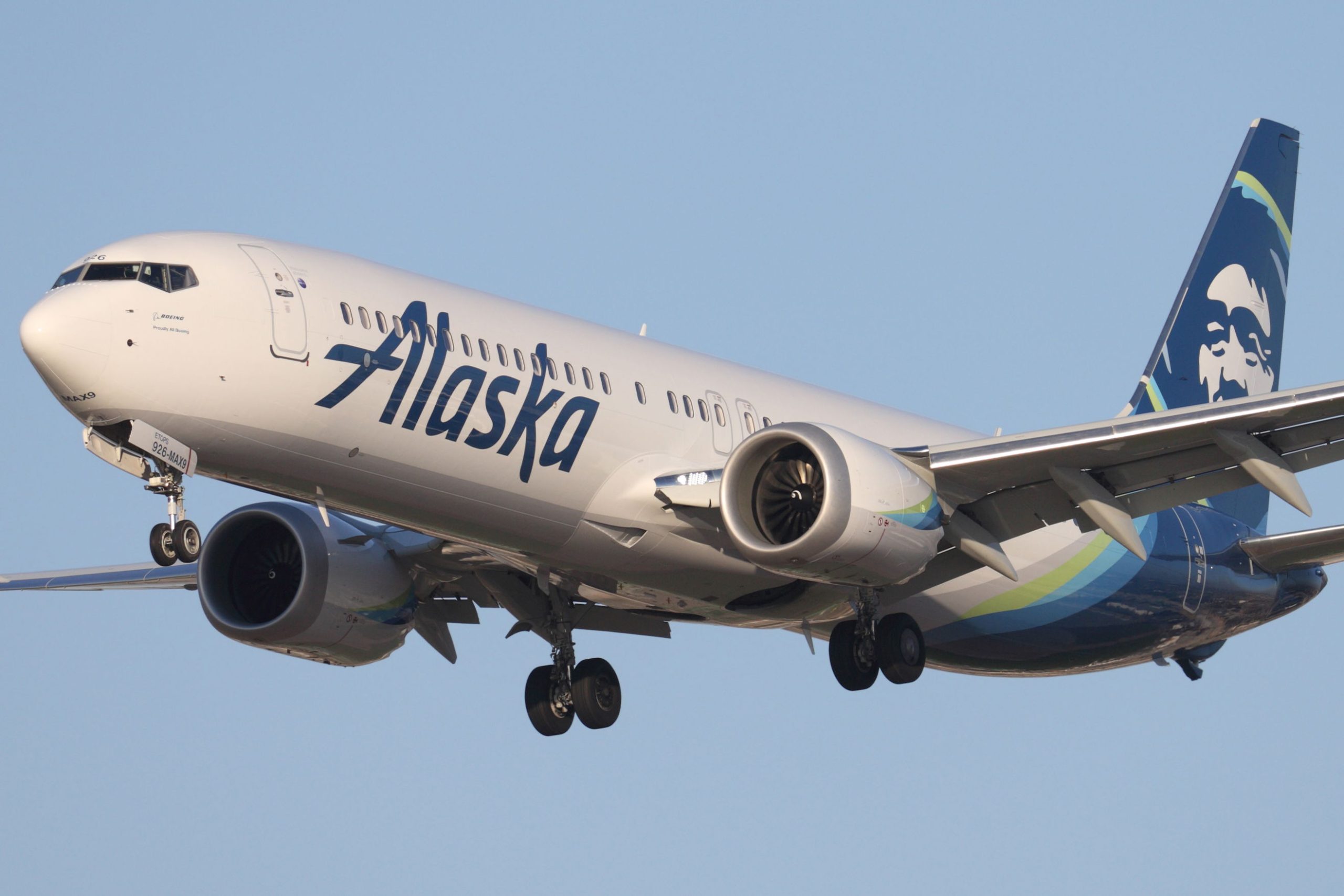 How two tail strikes minutes apart brought Alaska Airlines to a halt