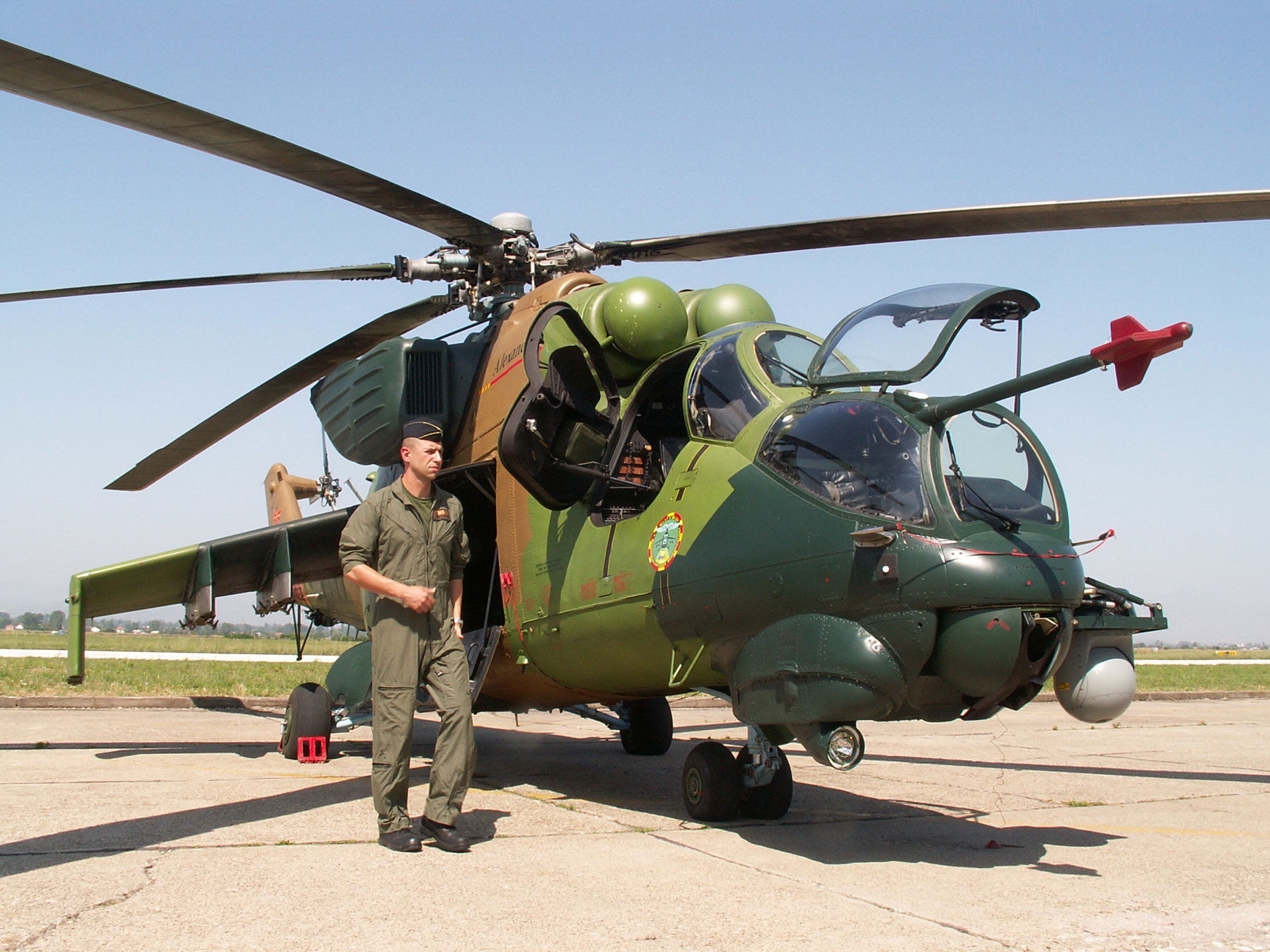 North Macedonia confirms transfer of Su-25s to Ukraine, says Mi-24s could follow