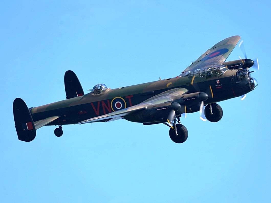 SNEAK PEEK: Watch BBMF Lancaster practice for 2023 display season