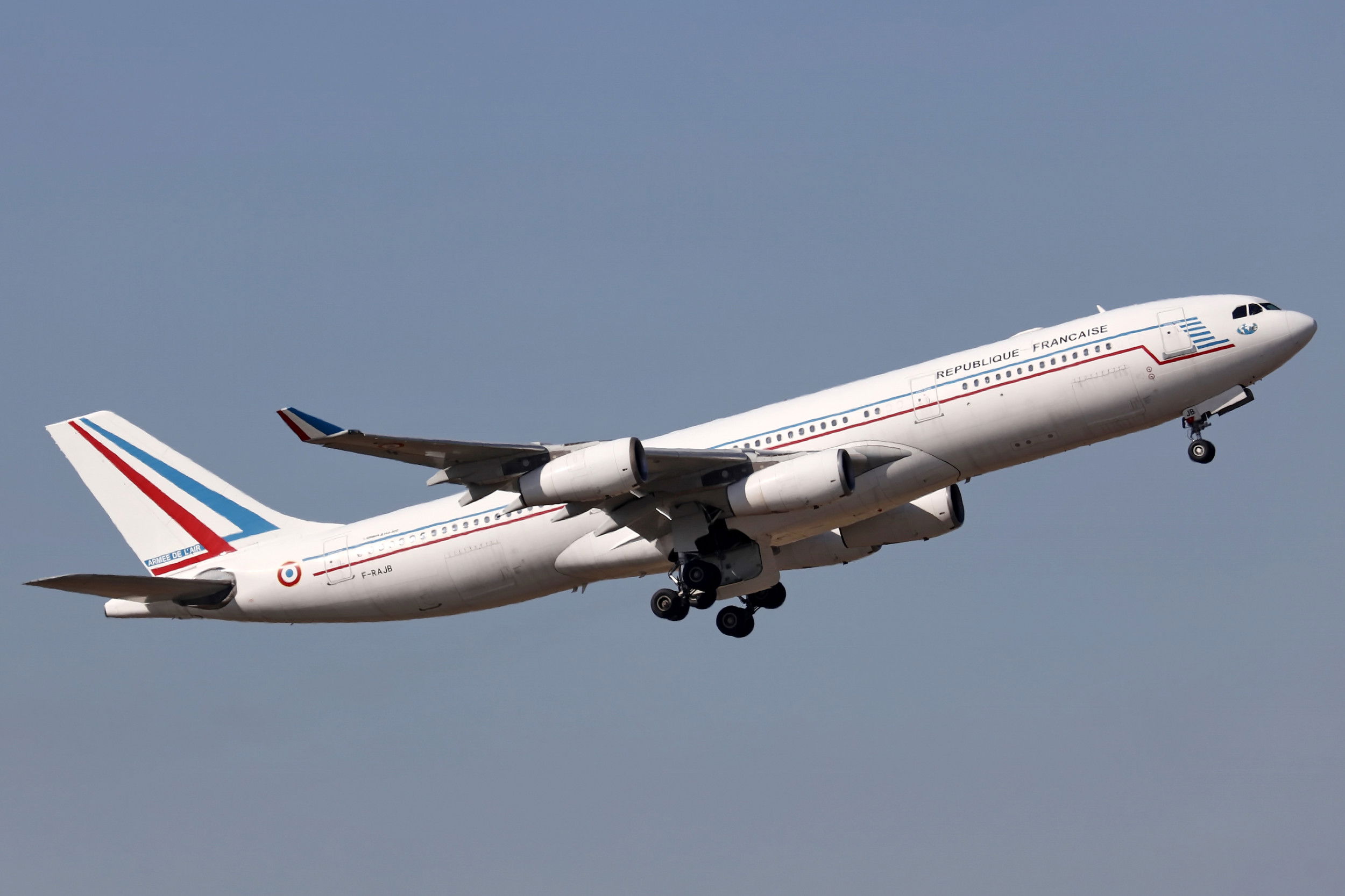 Cómo Irán ha adquirido recientemente dos A340-212 de las antiguas Fuerzas Aéreas y Espaciales francesas