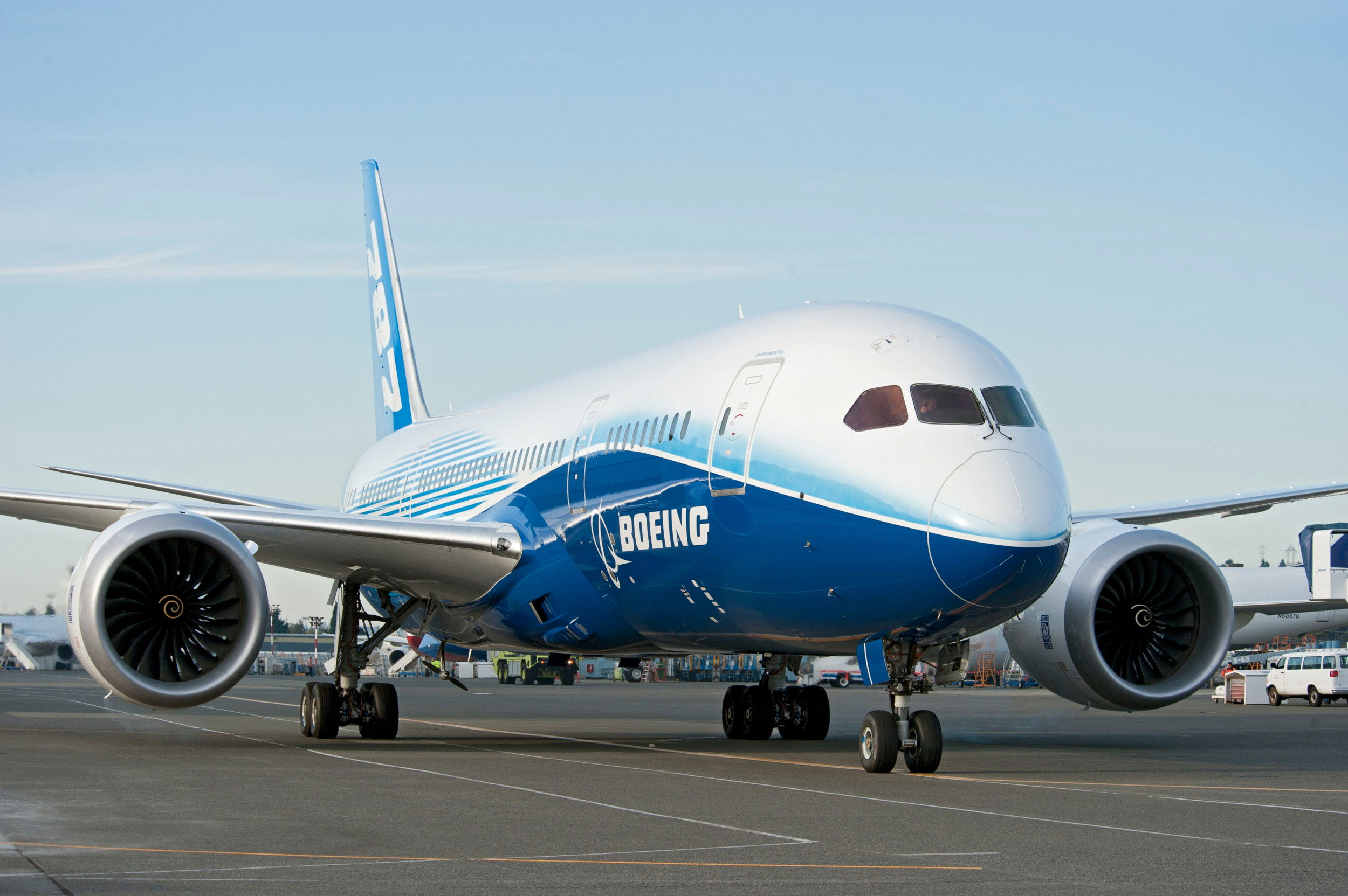 Boeing lands brand-new Dreamliner customer
