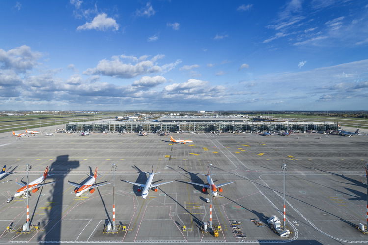 FBB and easyJet commence works on construction hangar