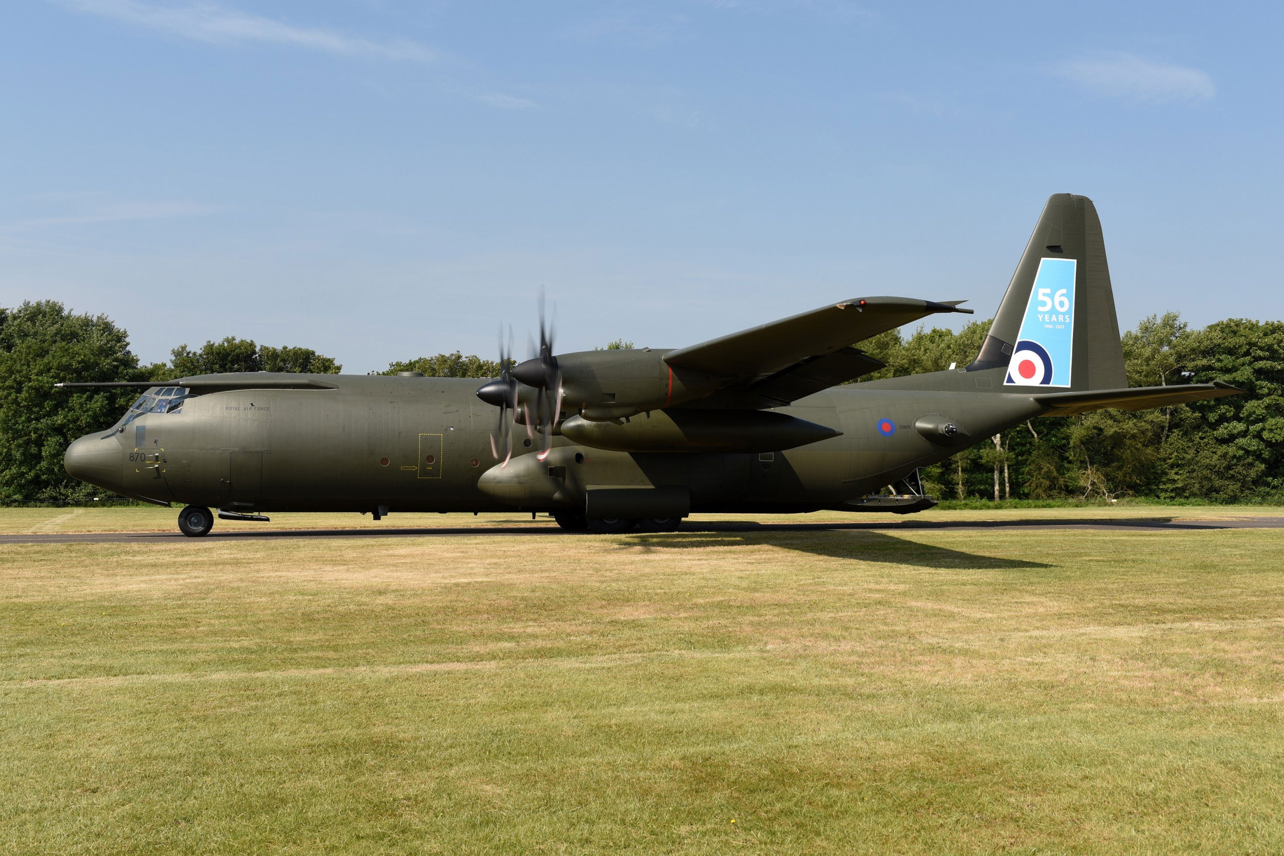 RAF C-130J Hercules tour de despedida + ver pase final Mach Loop