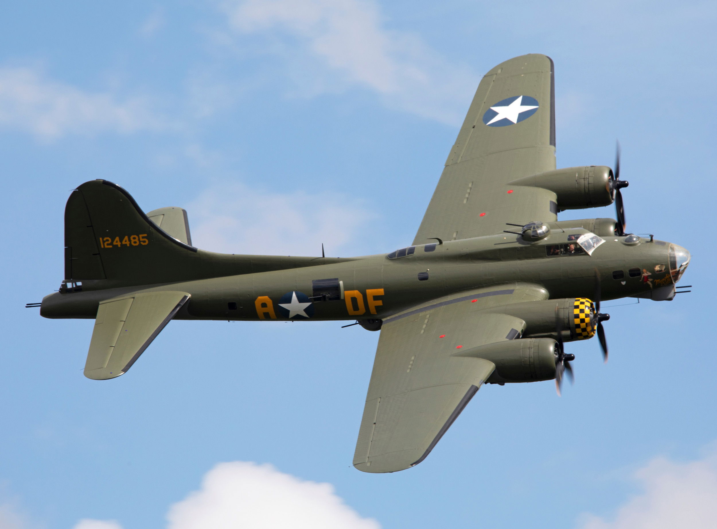 Levantamiento de la varada del B-17 'Sally B