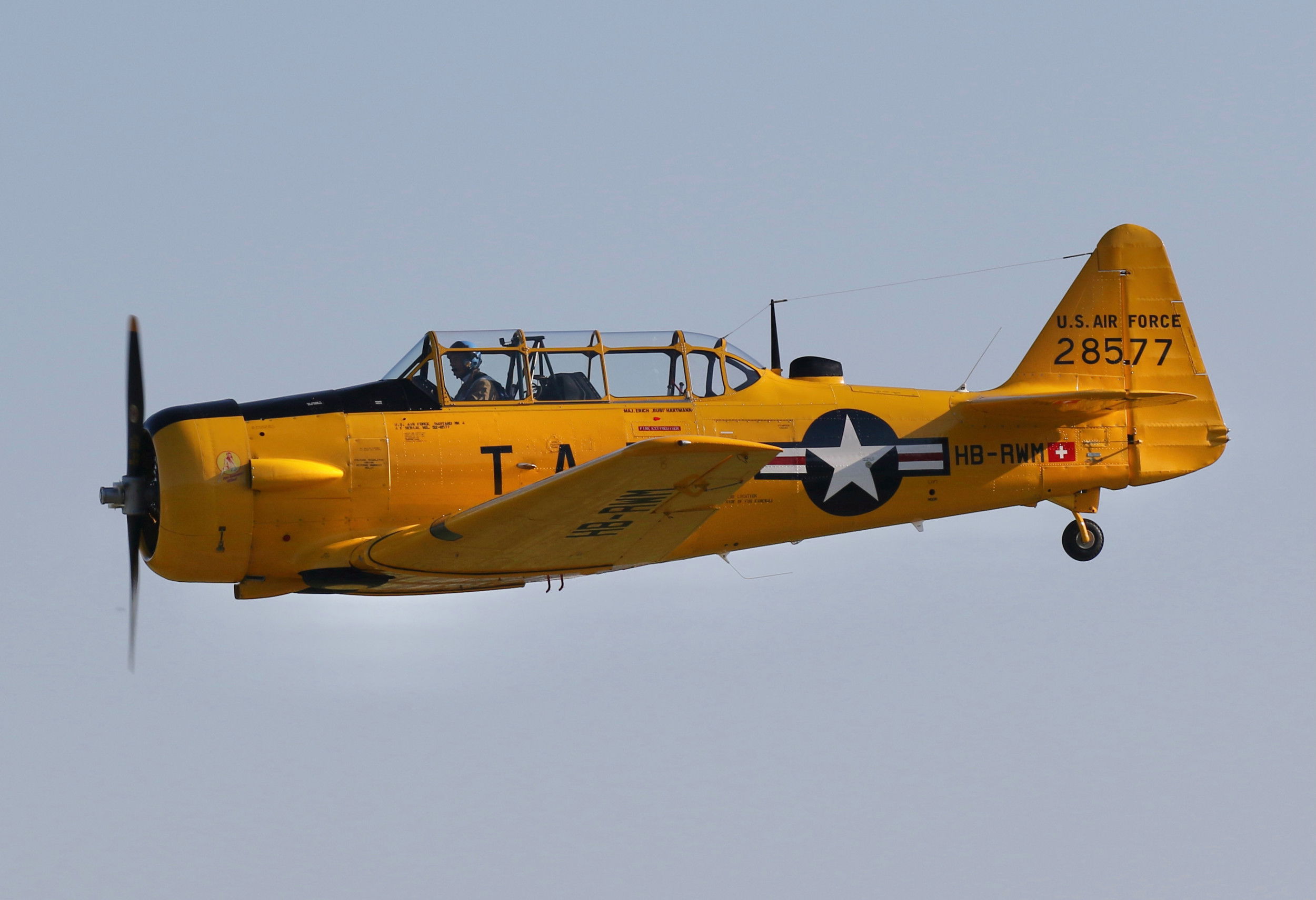 Harvard vuelve a volar por Europa