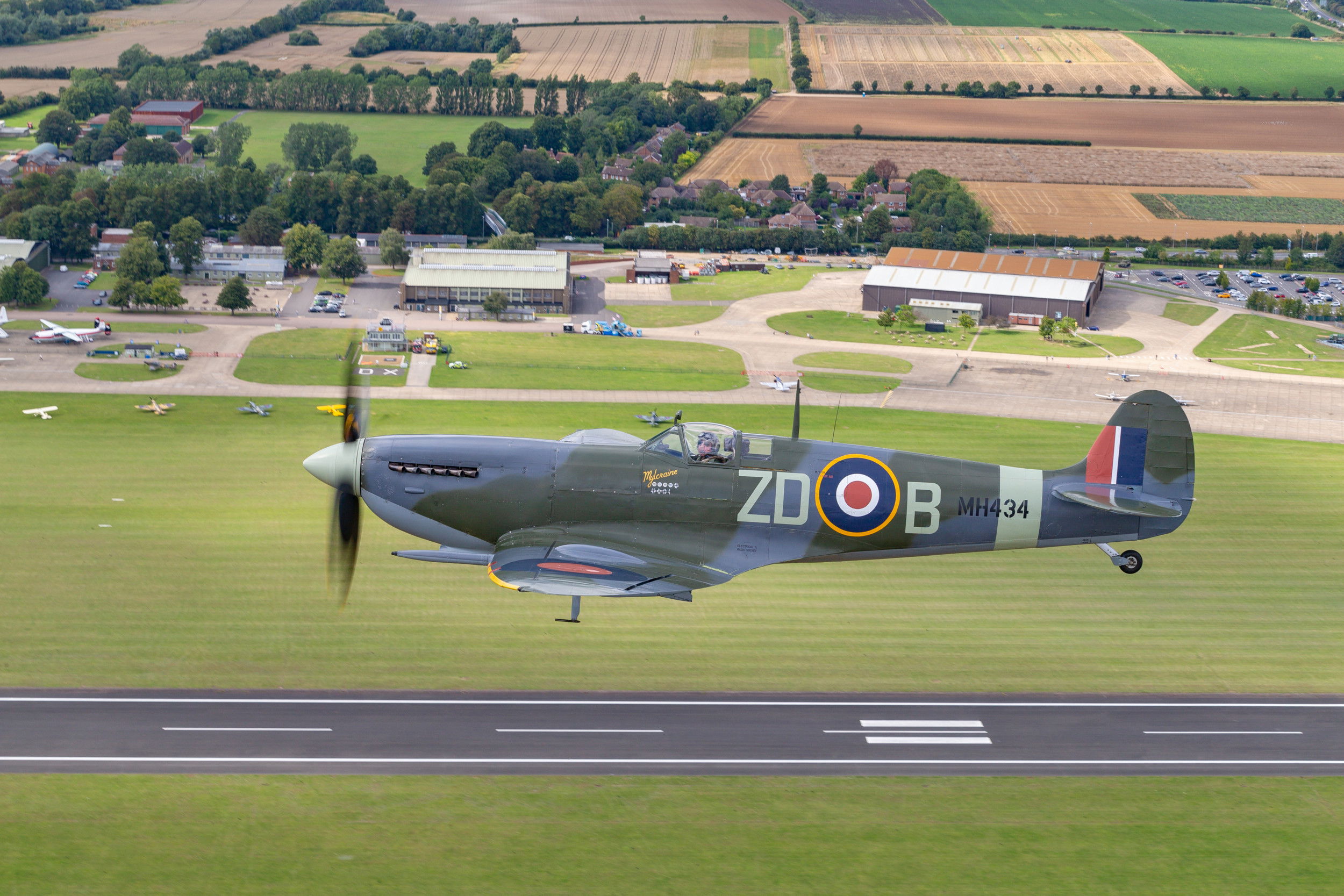 El OFMC Spitfire celebra su 80 aniversario en Duxford