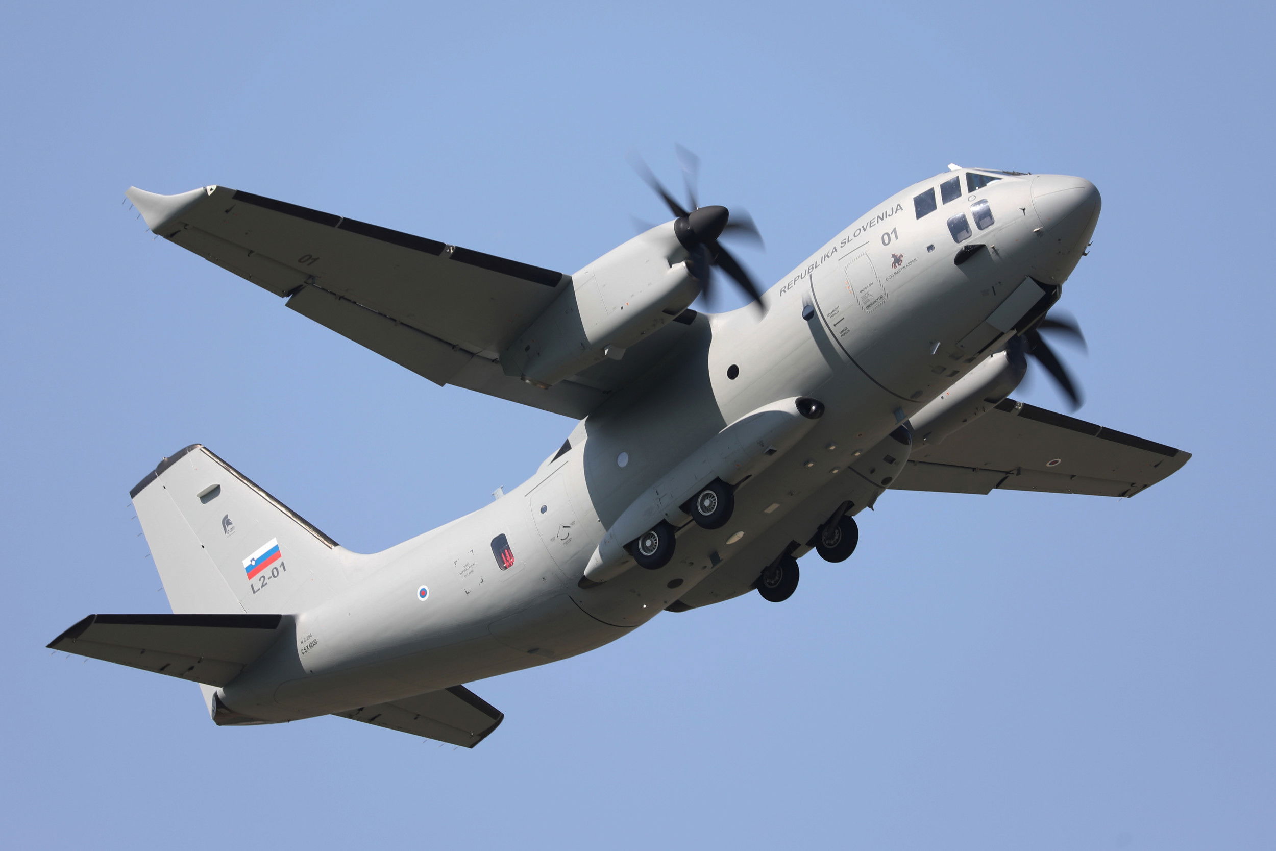 Eslovenia comprará otro C-27J, nuevos helicópteros y sistemas de defensa aérea IRIS-T