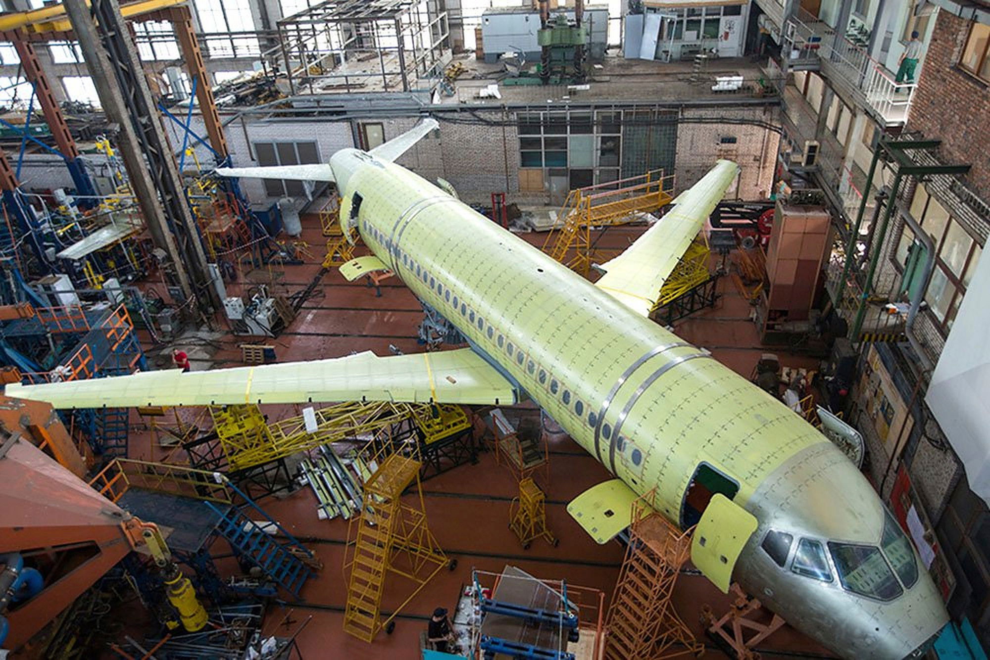 El Grupo Aeroflot firma un contrato de arrendamiento de aeronaves HUGE