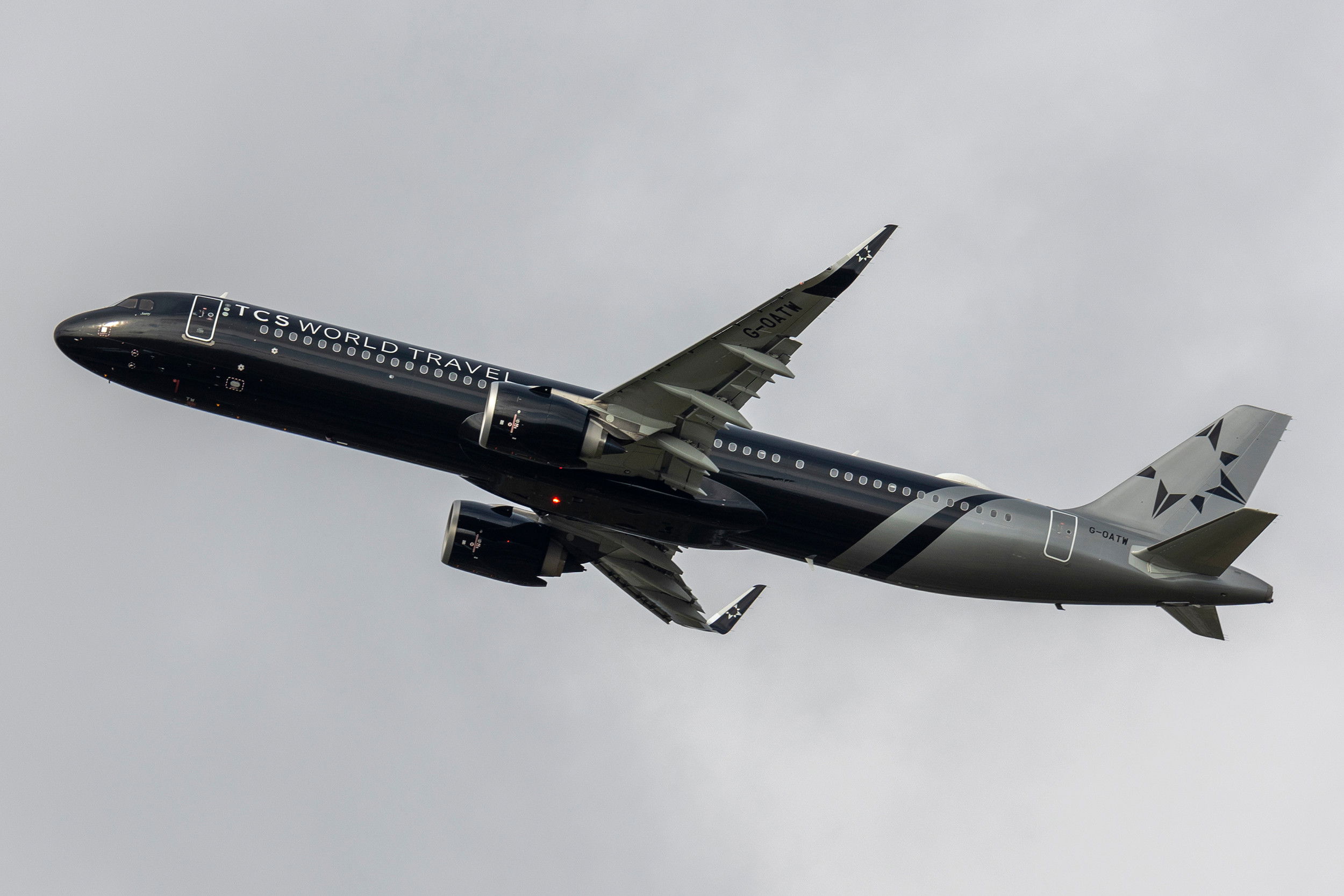 AAIB reveals why Titan Airways A321neo lost windows in flight