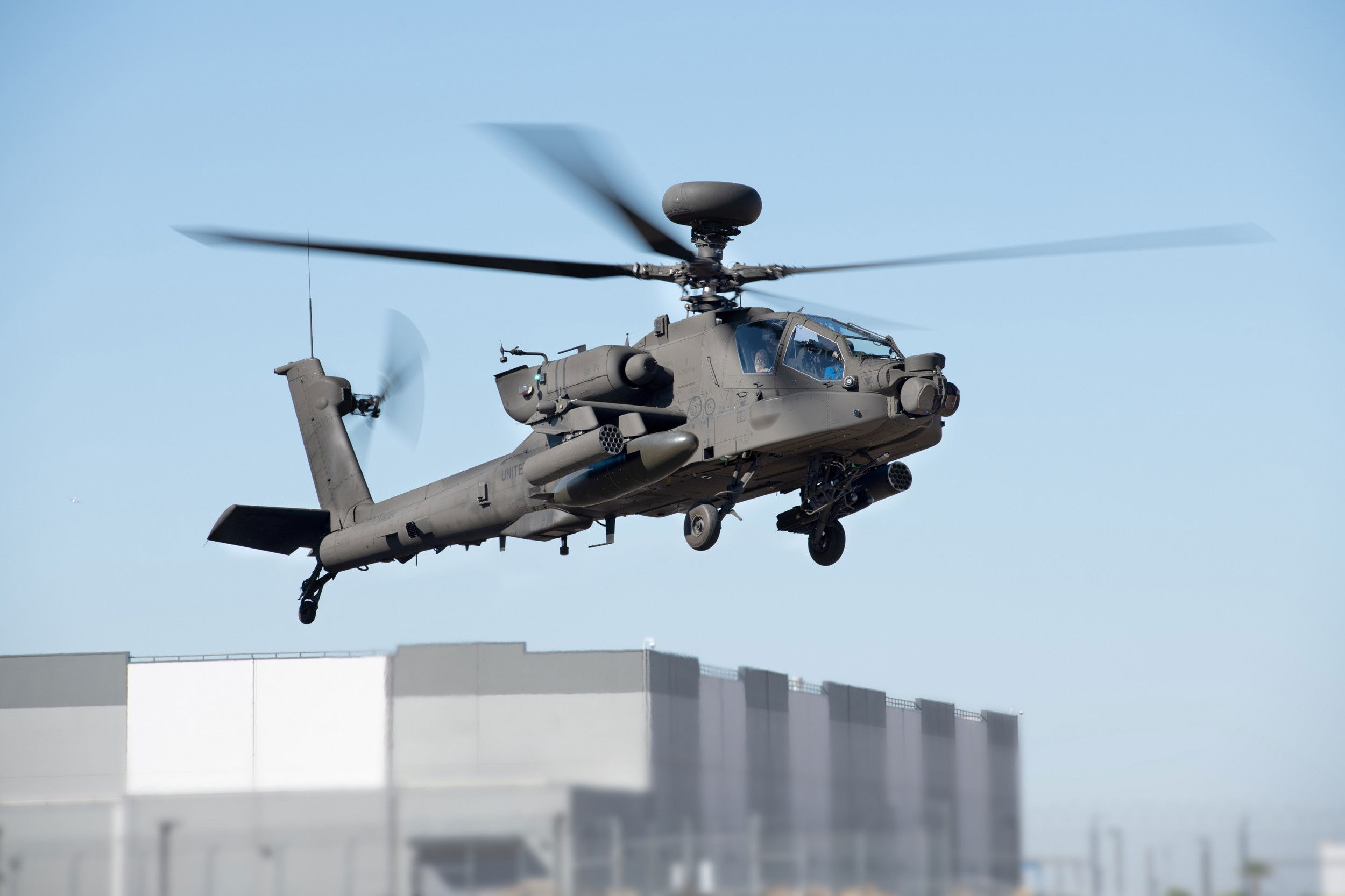 Boeing flies upgraded AH-64E Apache gunship for the first time