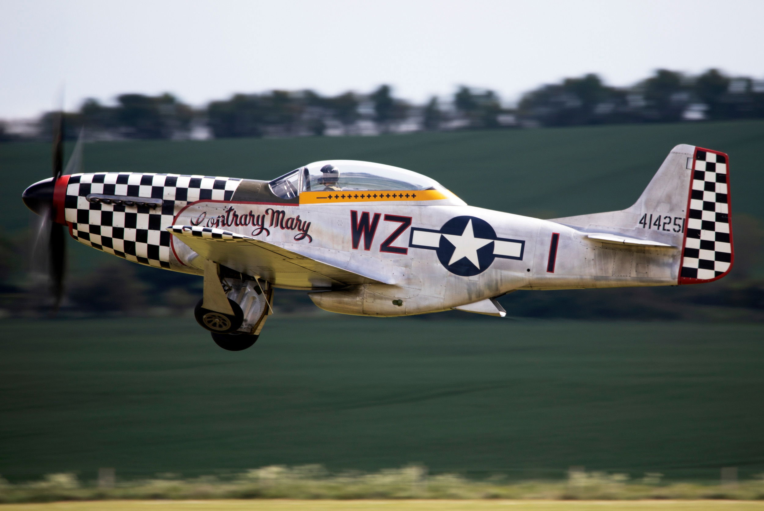 El Mustang biplaza saldrá del Reino Unido