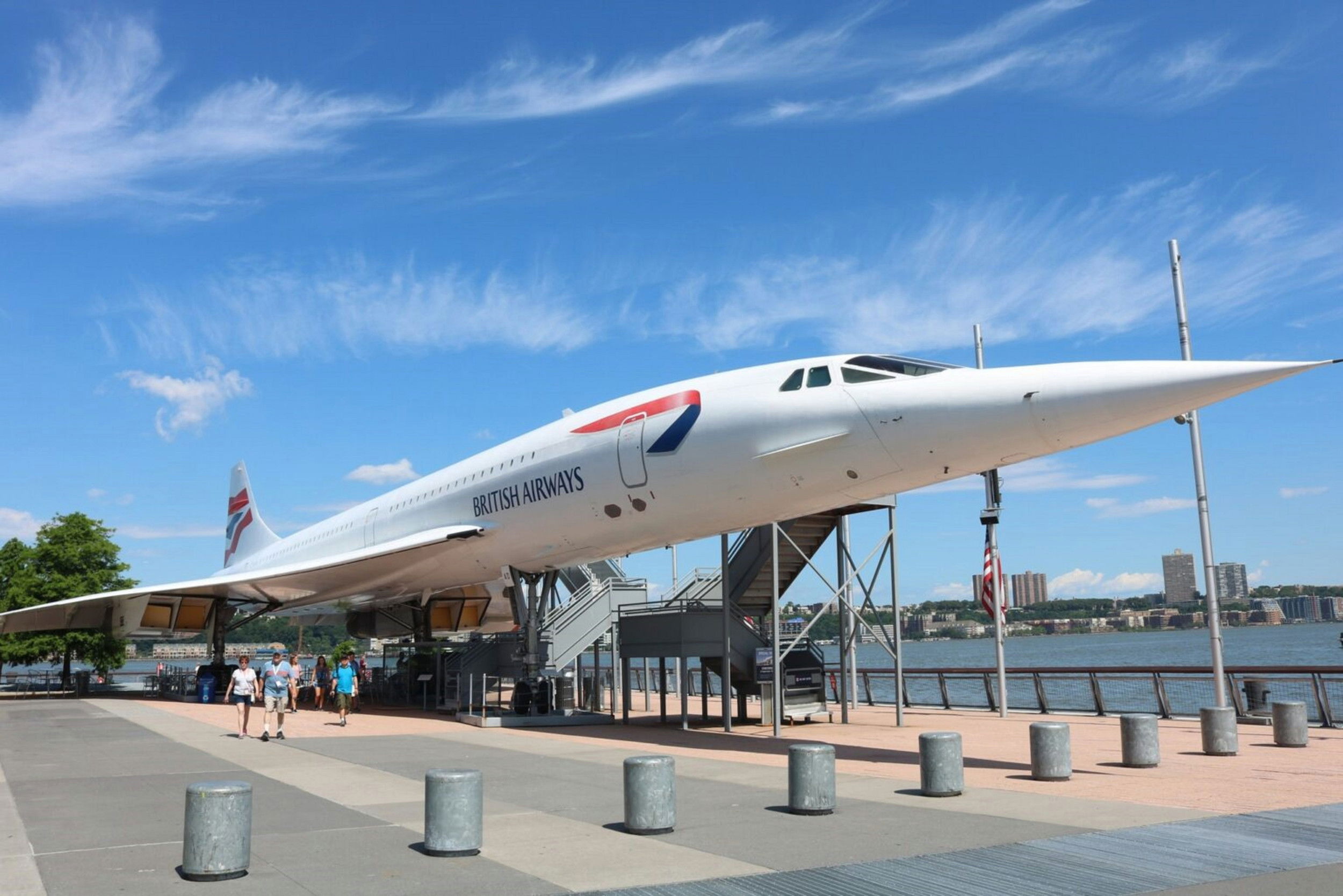 Concorde returns to museum after restoration