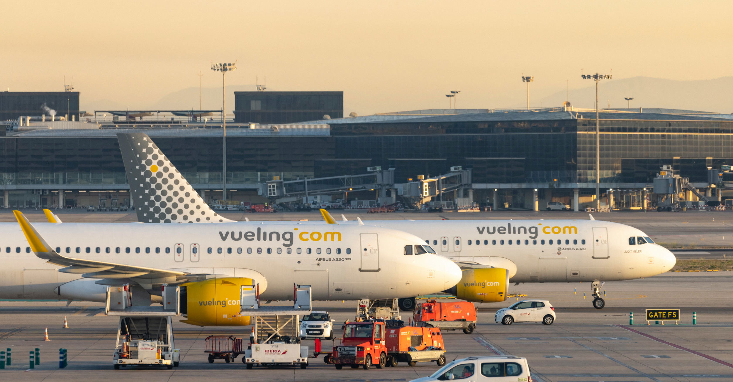 Vueling adds six new UK routes for the summer