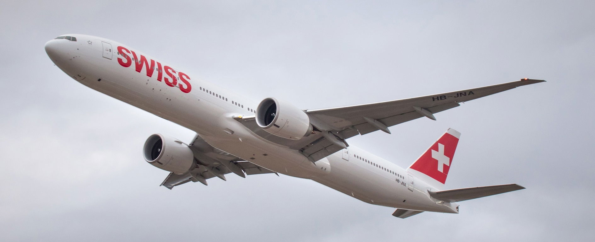 Swiss International installs AeroSHARK drag reduction