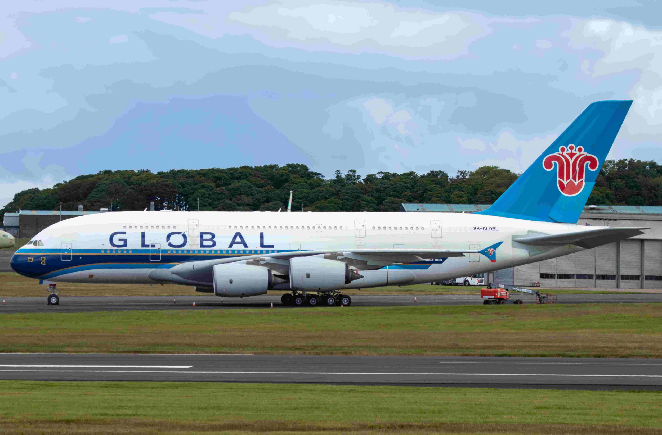 Global Airlines delays launching flights