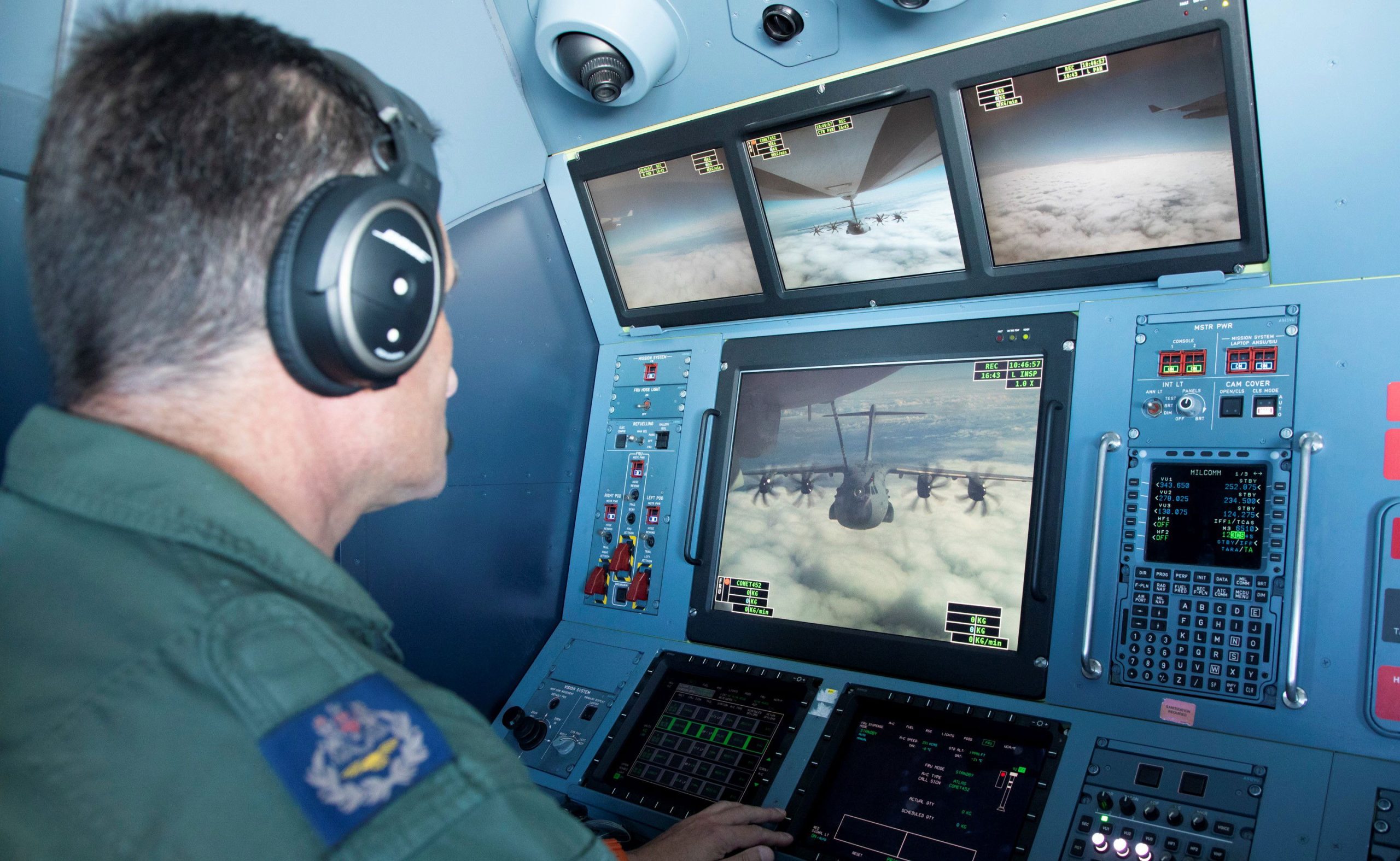 El A400M de la RAF se reabastece en el aire por primera vez