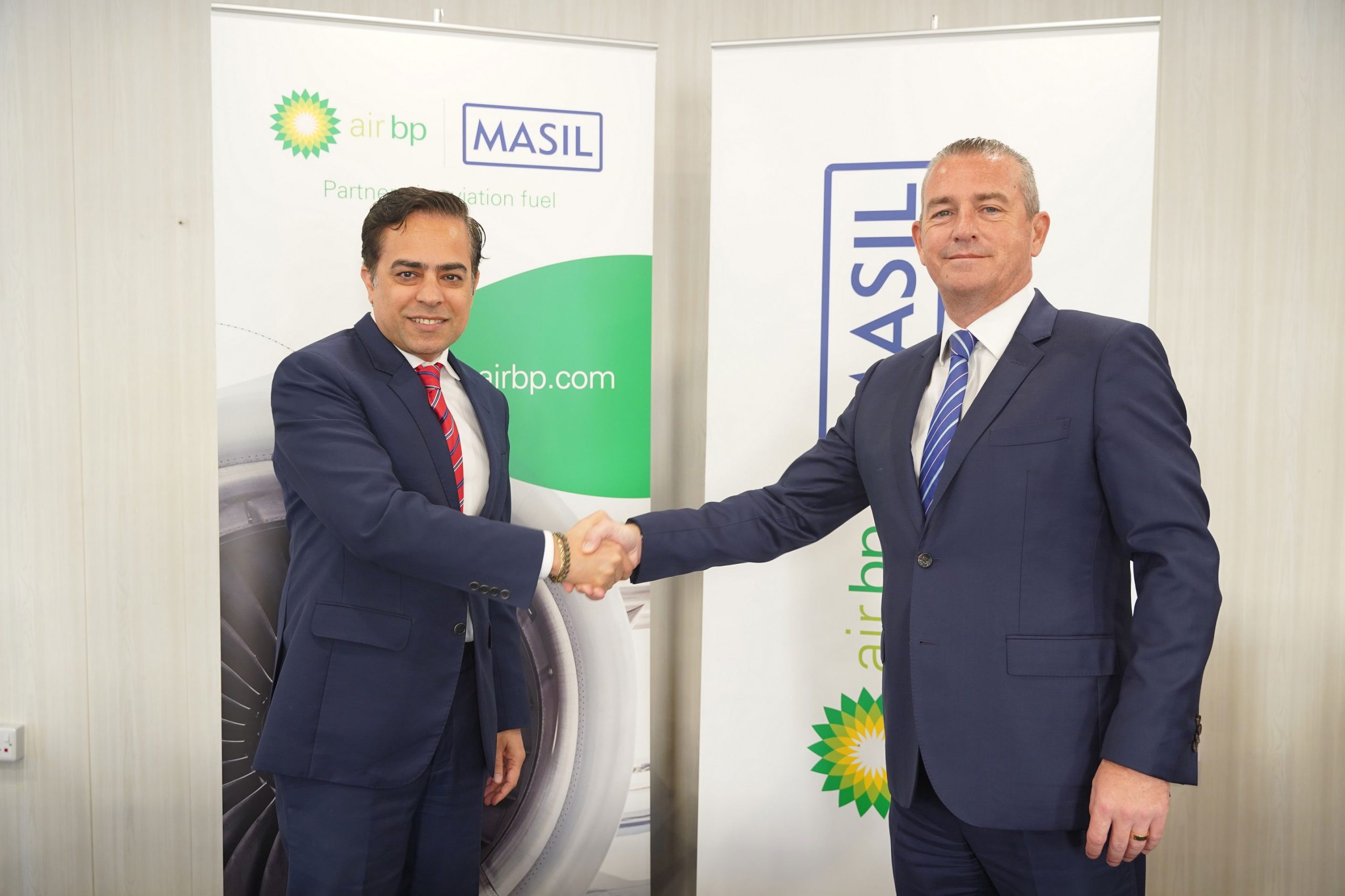 Air bp begins aviation fuel venture in Iraq