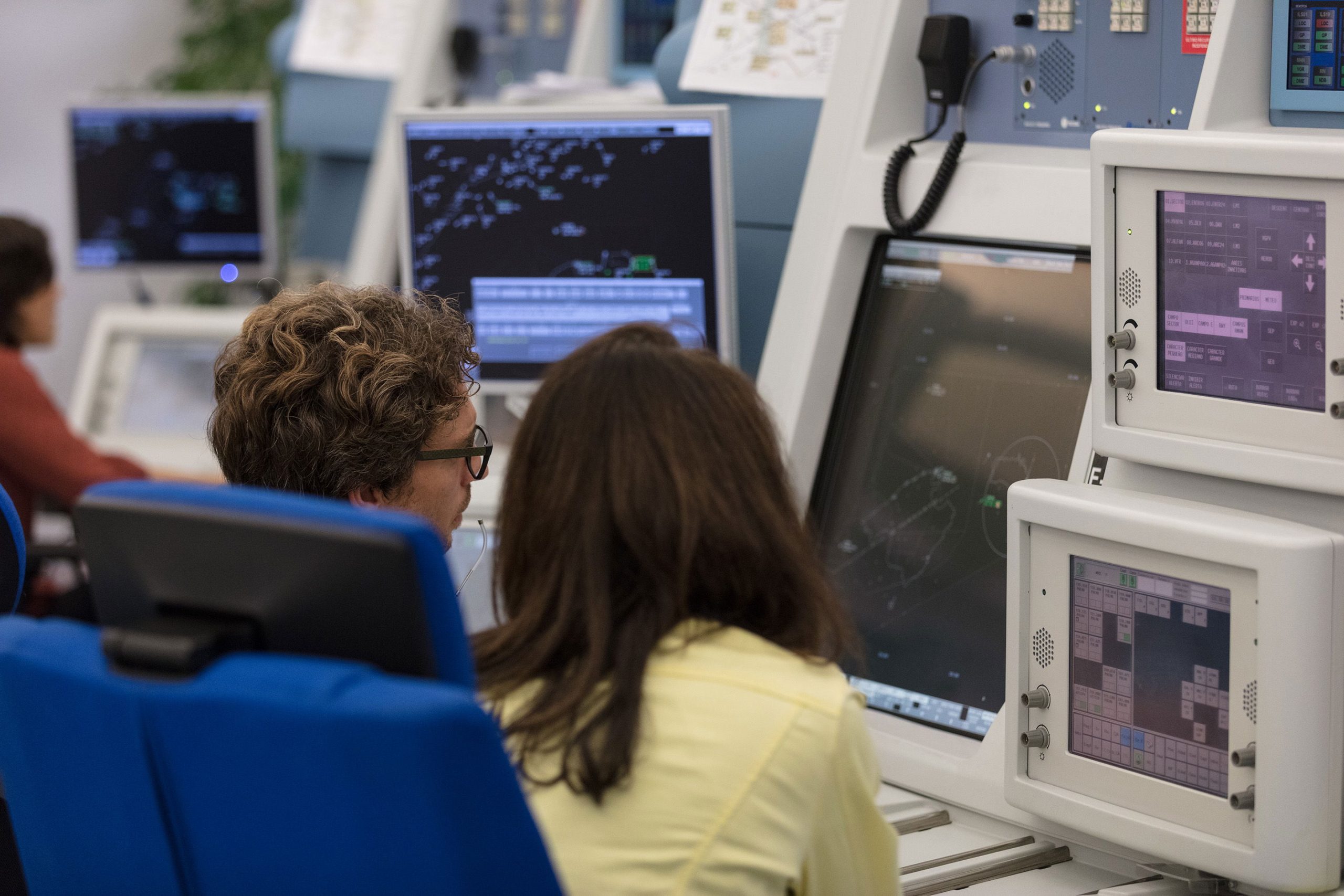 ENAIRE invierte más de 8 millones de euros para digitalizar las comunicaciones de voz y datos