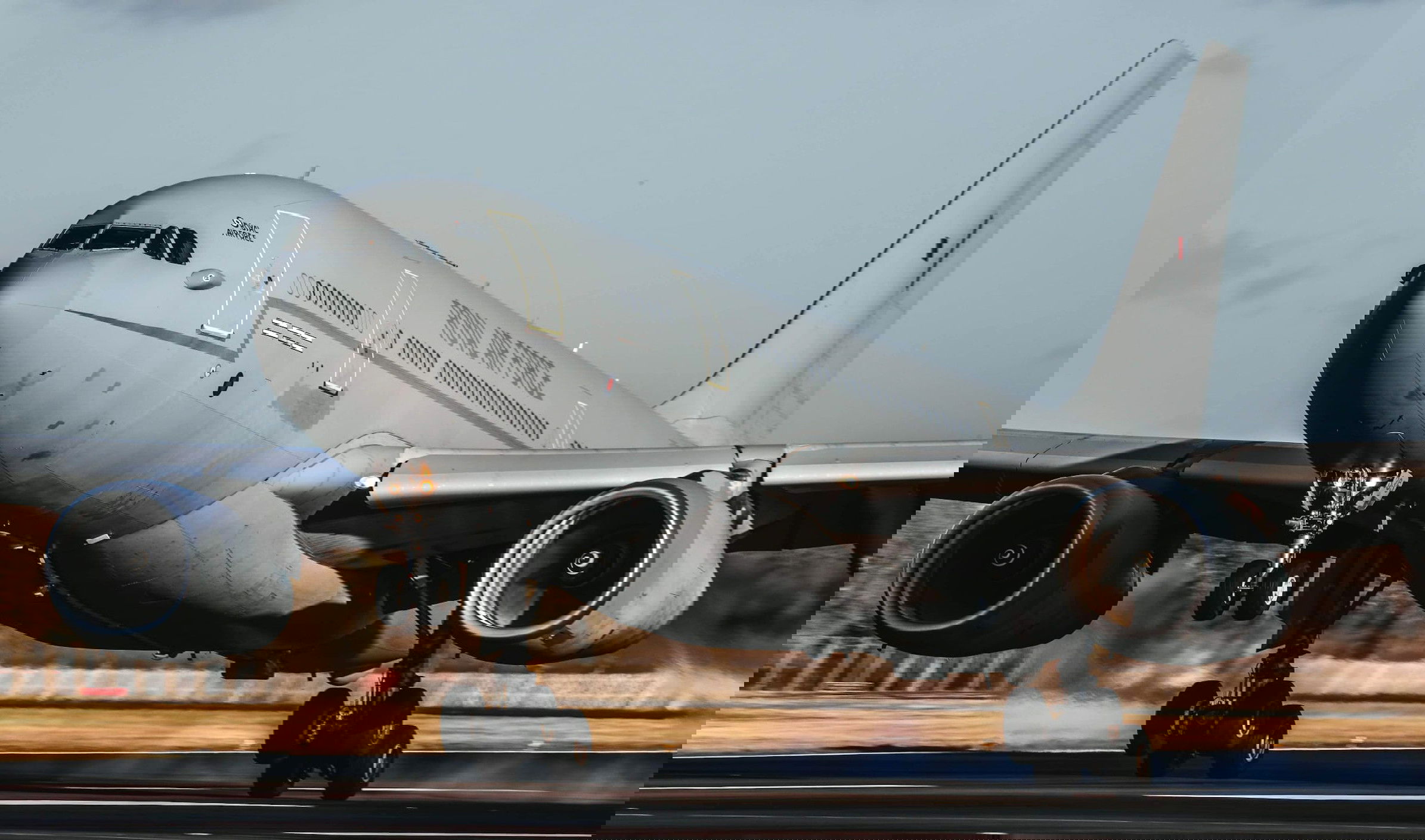 Los problemas en la pista de aterrizaje interrumpen las operaciones del Voyager en RAF Brize Norton