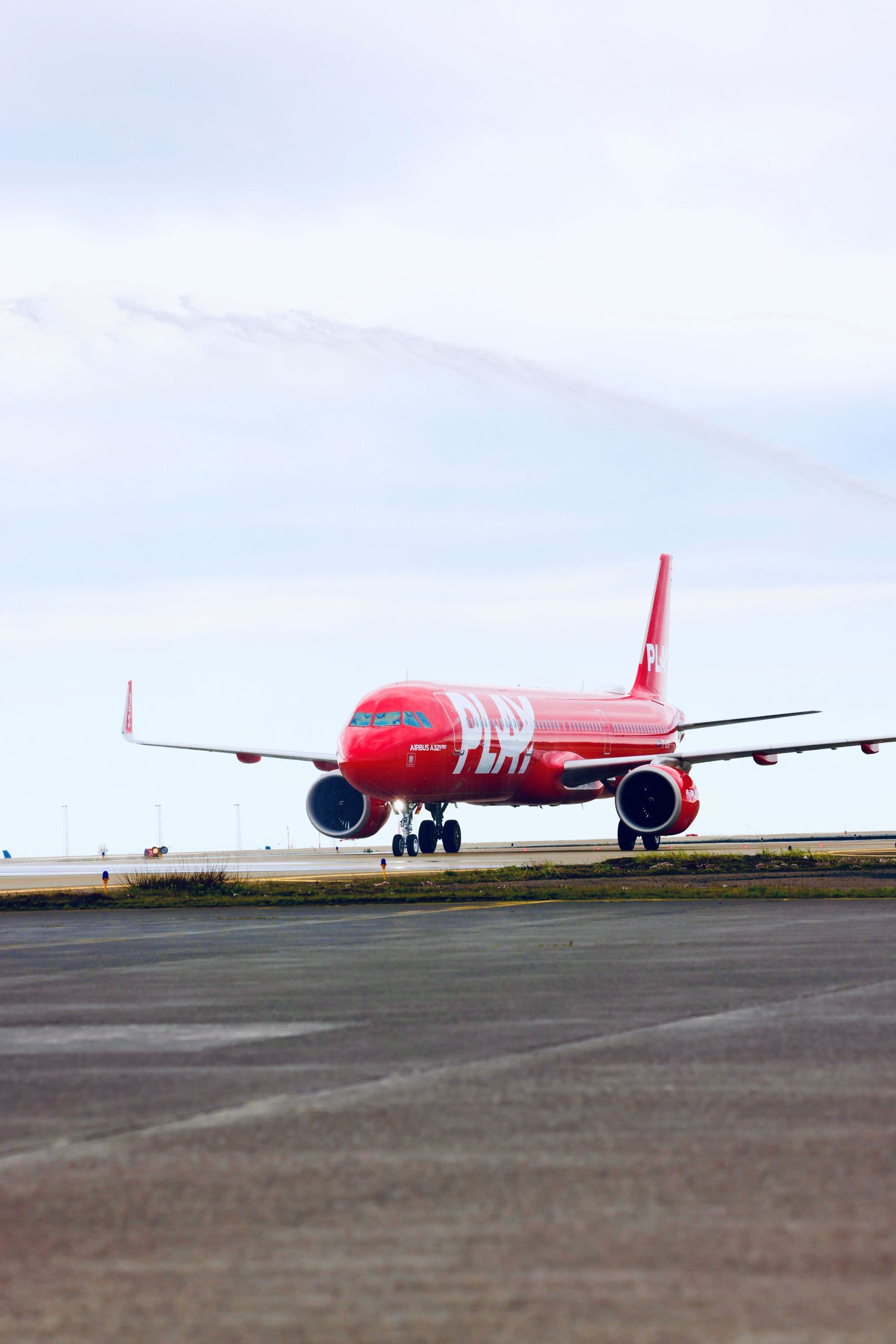 El PLAY de Islandia se hace transatlántico