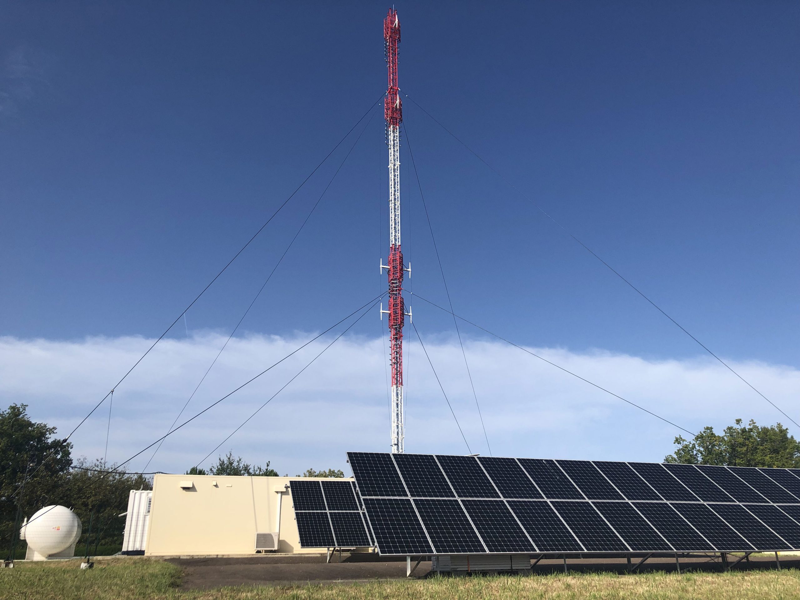 Renewable energy for DSNA ground ATC stations