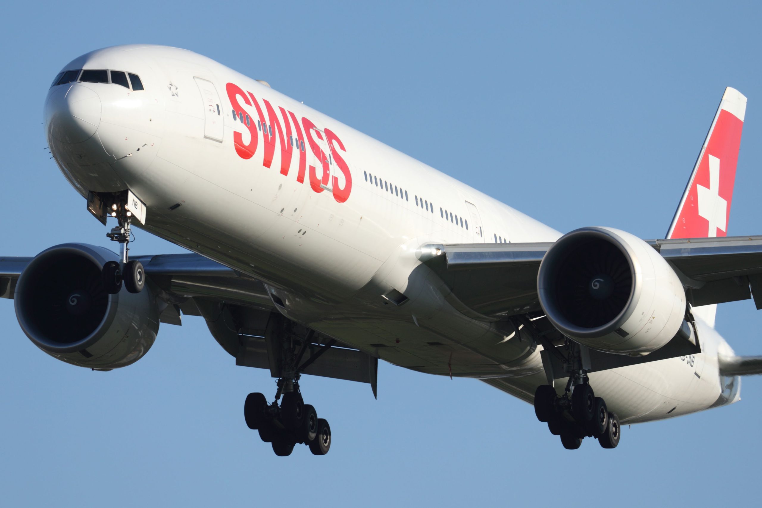 SWISS unveils premium economy class cabin