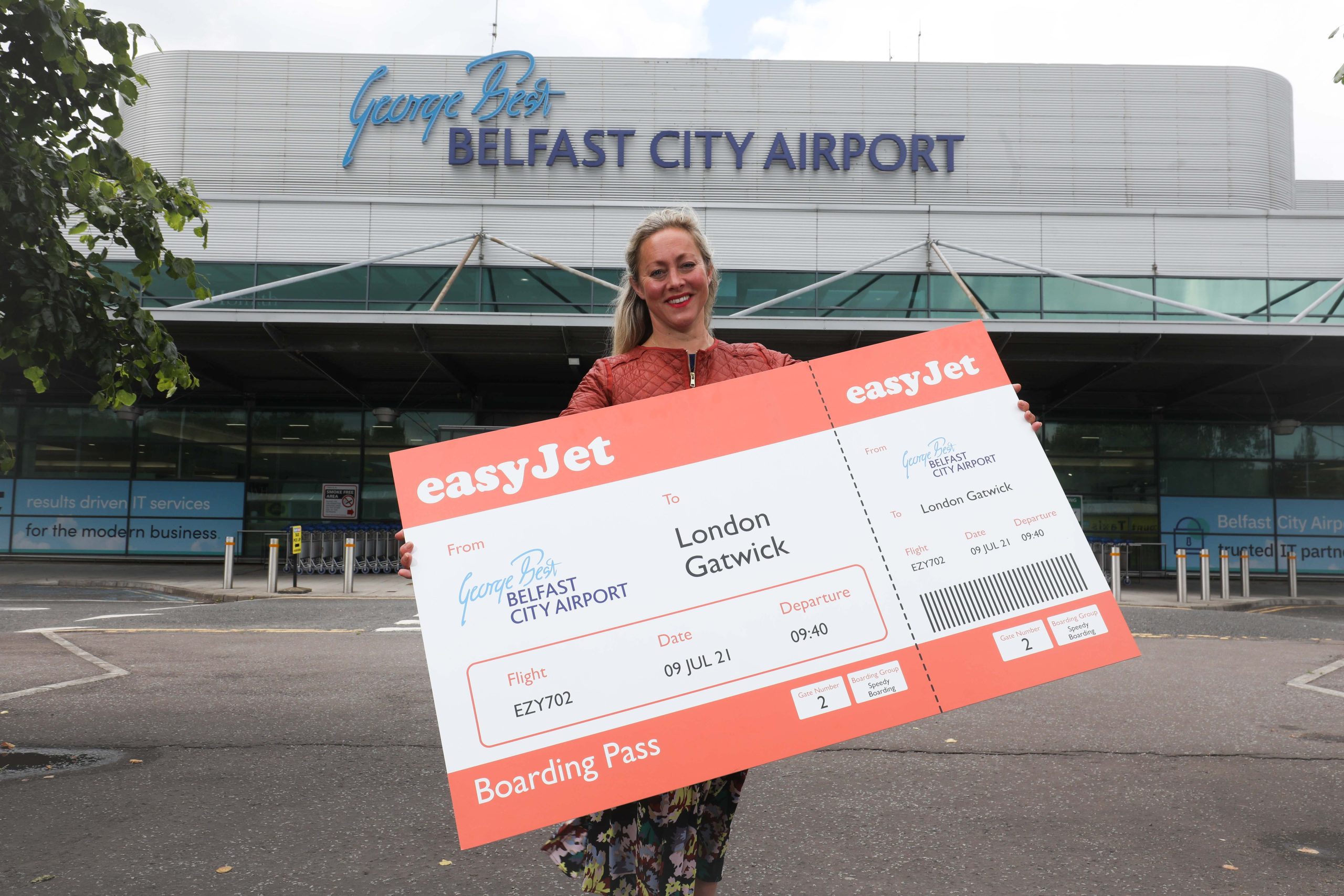 EasyJet inaugura la ruta Belfast-Gatwick