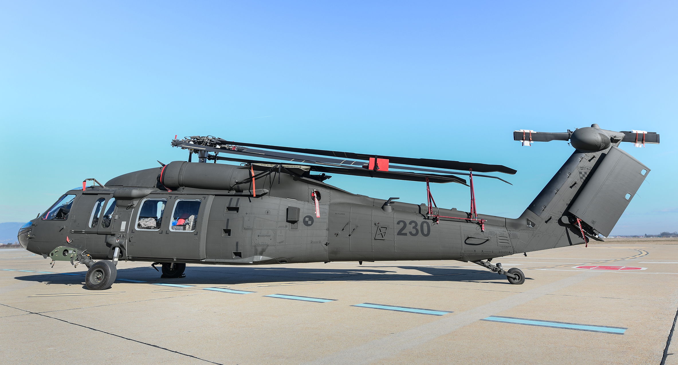 First two Croatian Black Hawks delivered