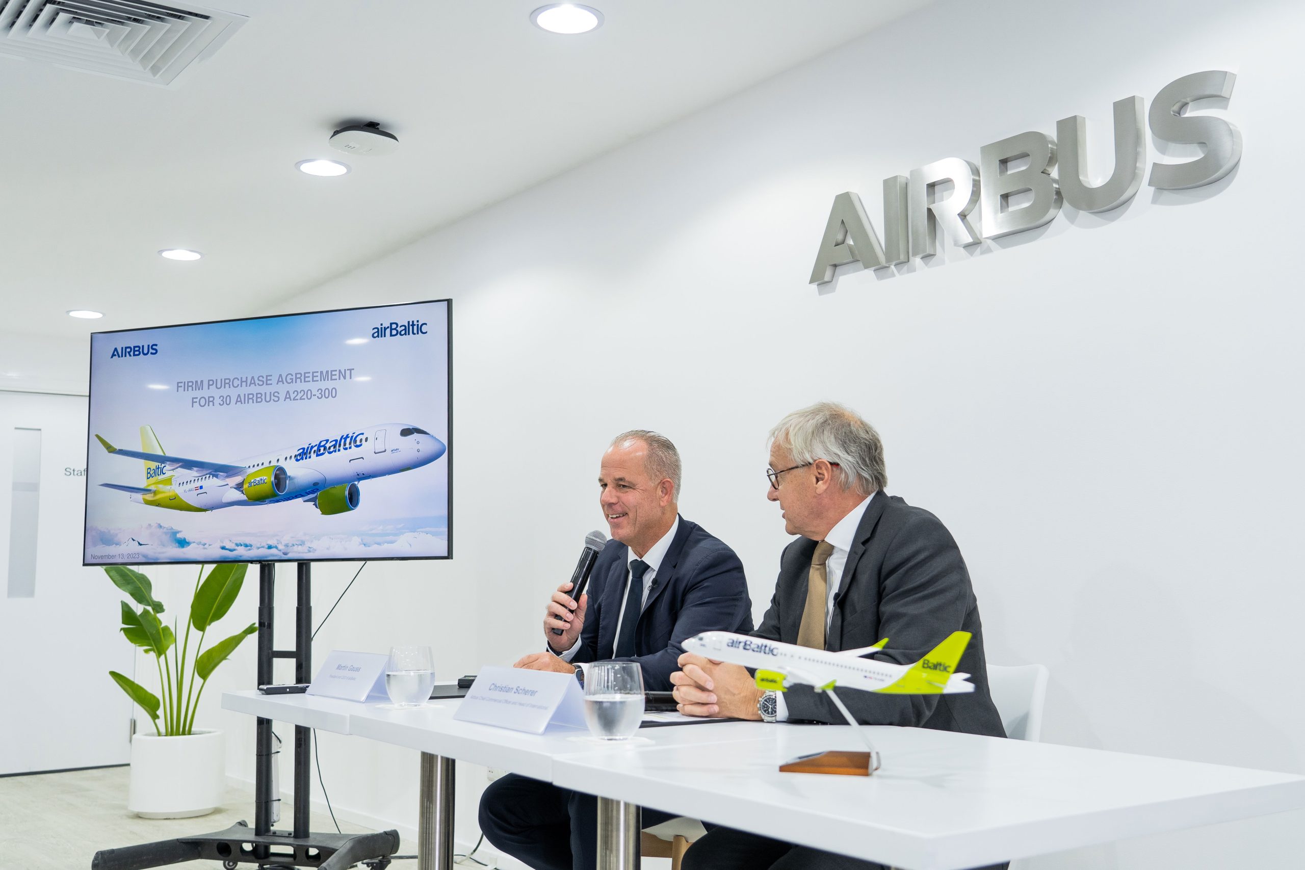 Air Baltic aumenta su flota de Airbus A220
